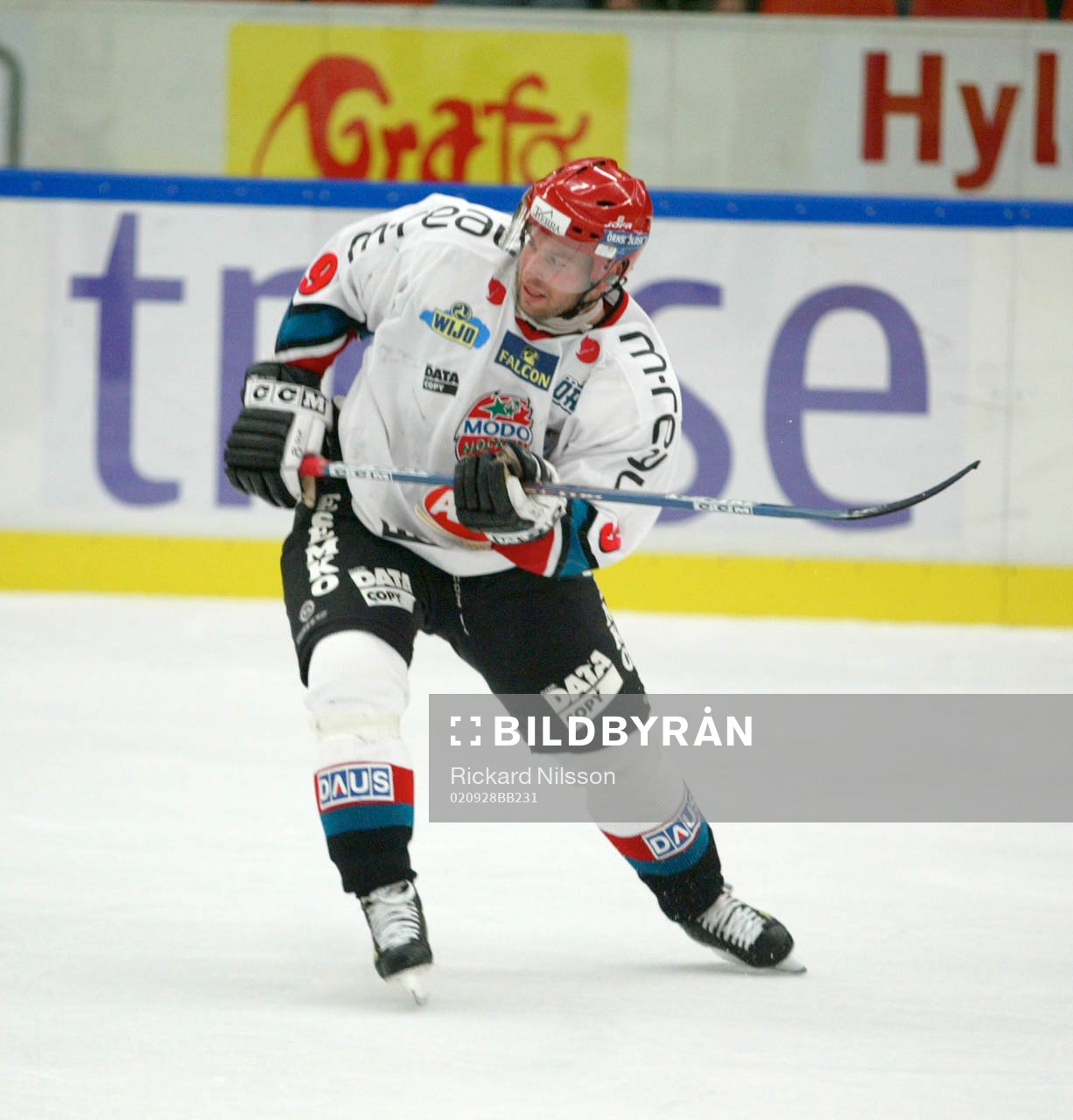 Magnus Wernblom, Modo