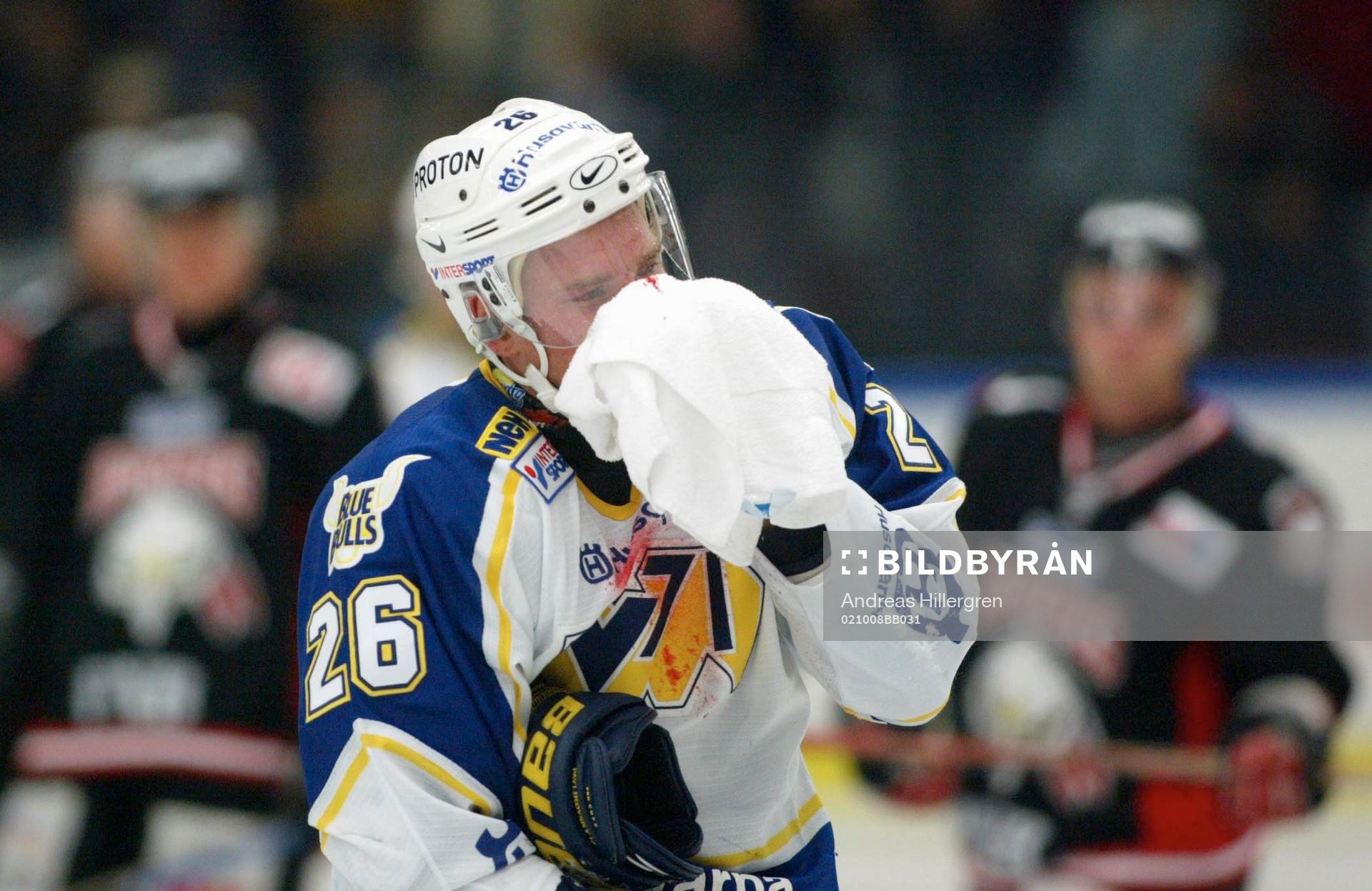 Timmy Pettersson, HV 71 med en handduk framför sitt