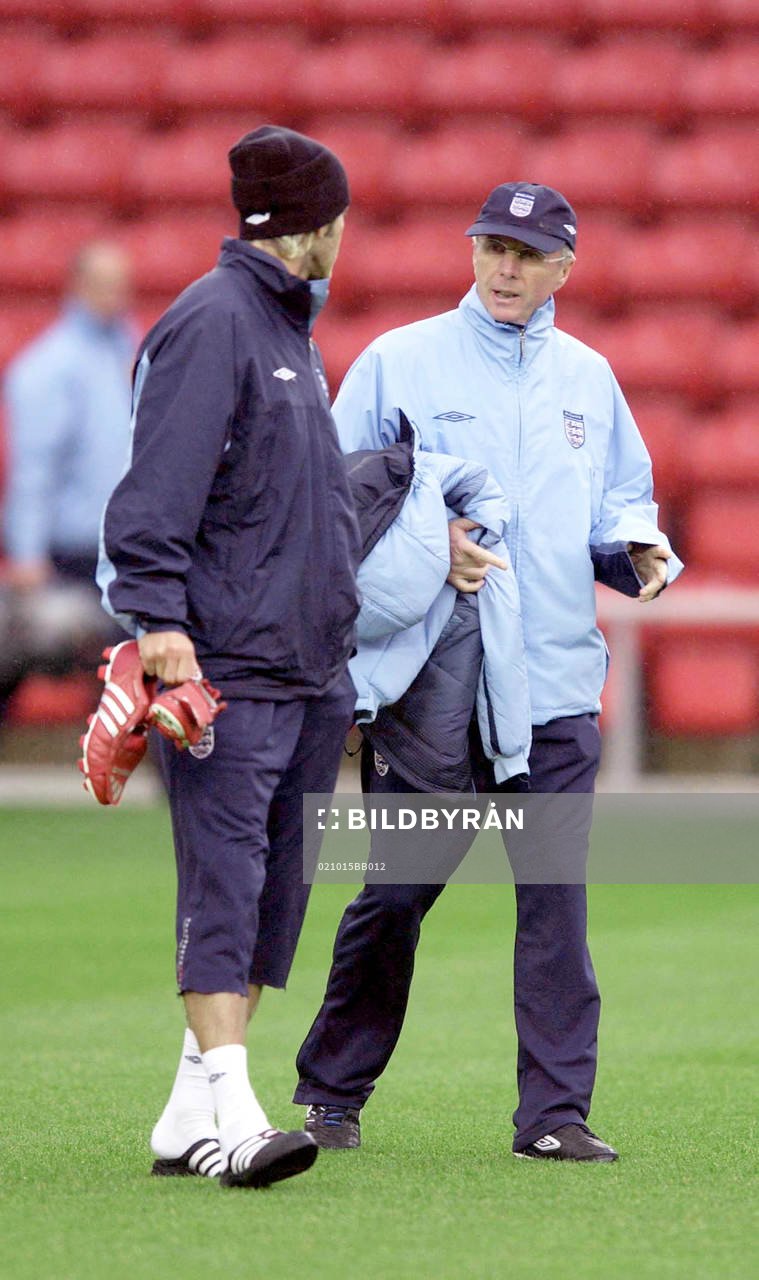  Sven-Göran Eriksson och David Beckham på träningen idag.