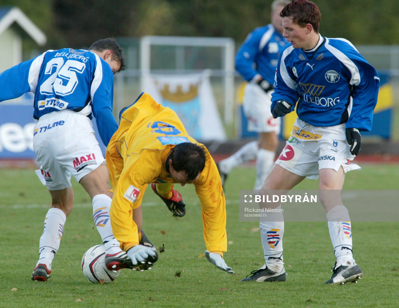 Björn Hofvendahl, Änghelholm faller mellan Andrei Tjunin