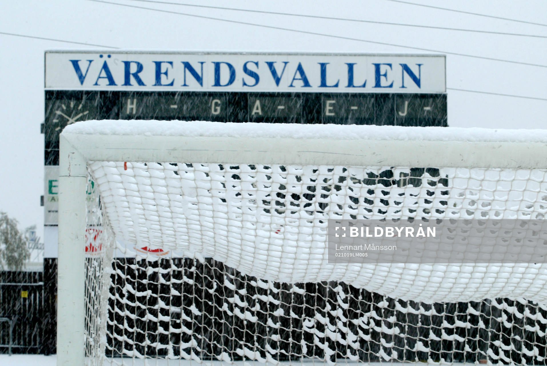 Snön låg tung över Värendsvallens målställningar. Snö