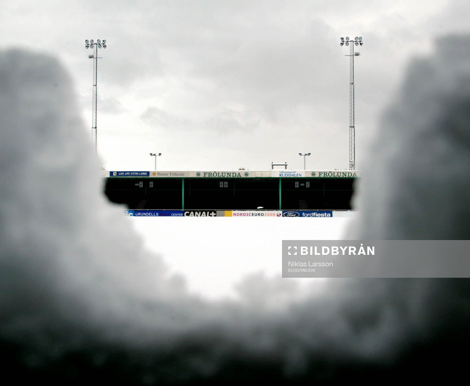 Ruddalen var snötäckt, matchen inställd. Snö, stadion
