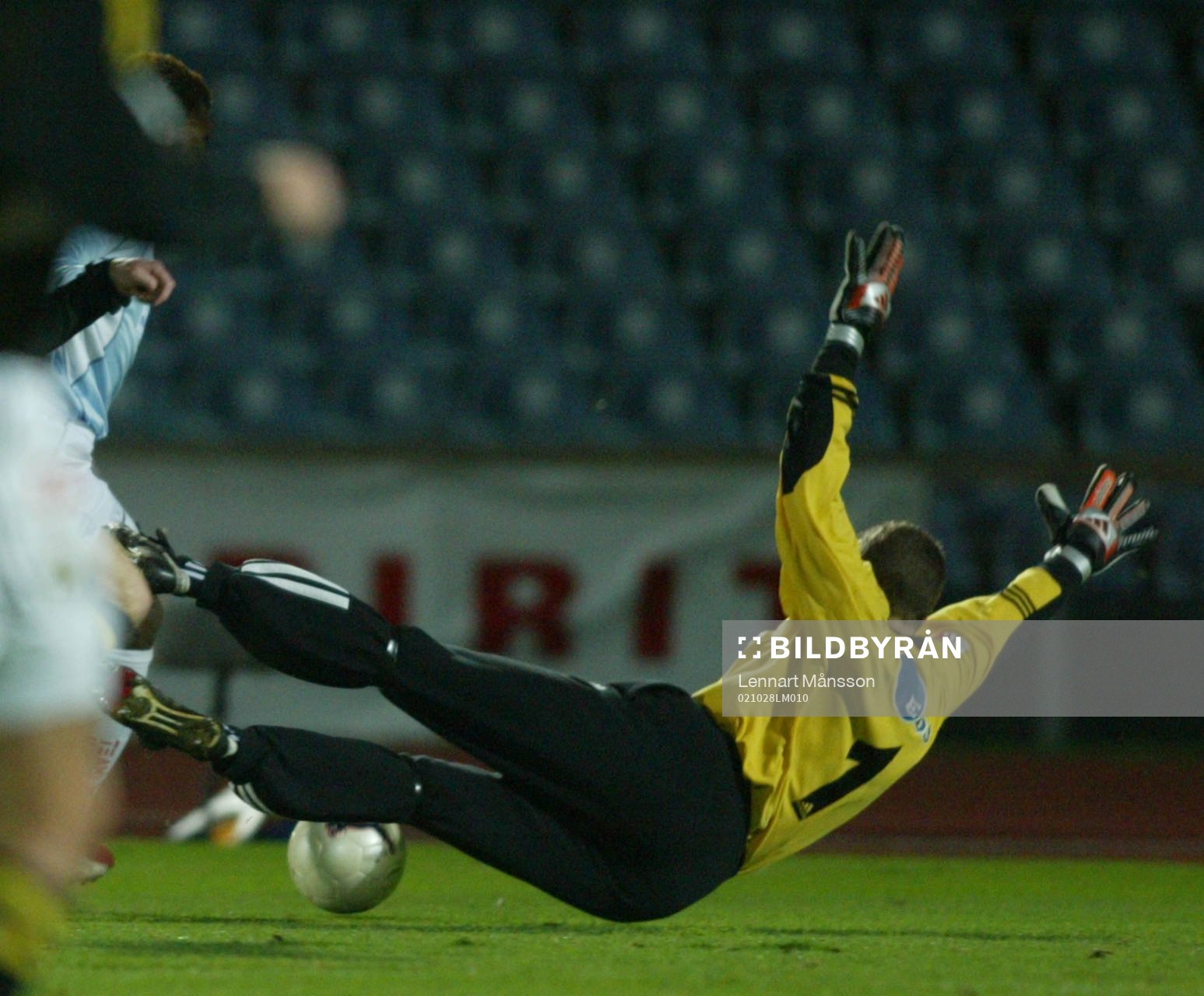 Peter Ijeh, Malmö gör 1-0 bakom Daniel Andersson, AIK
