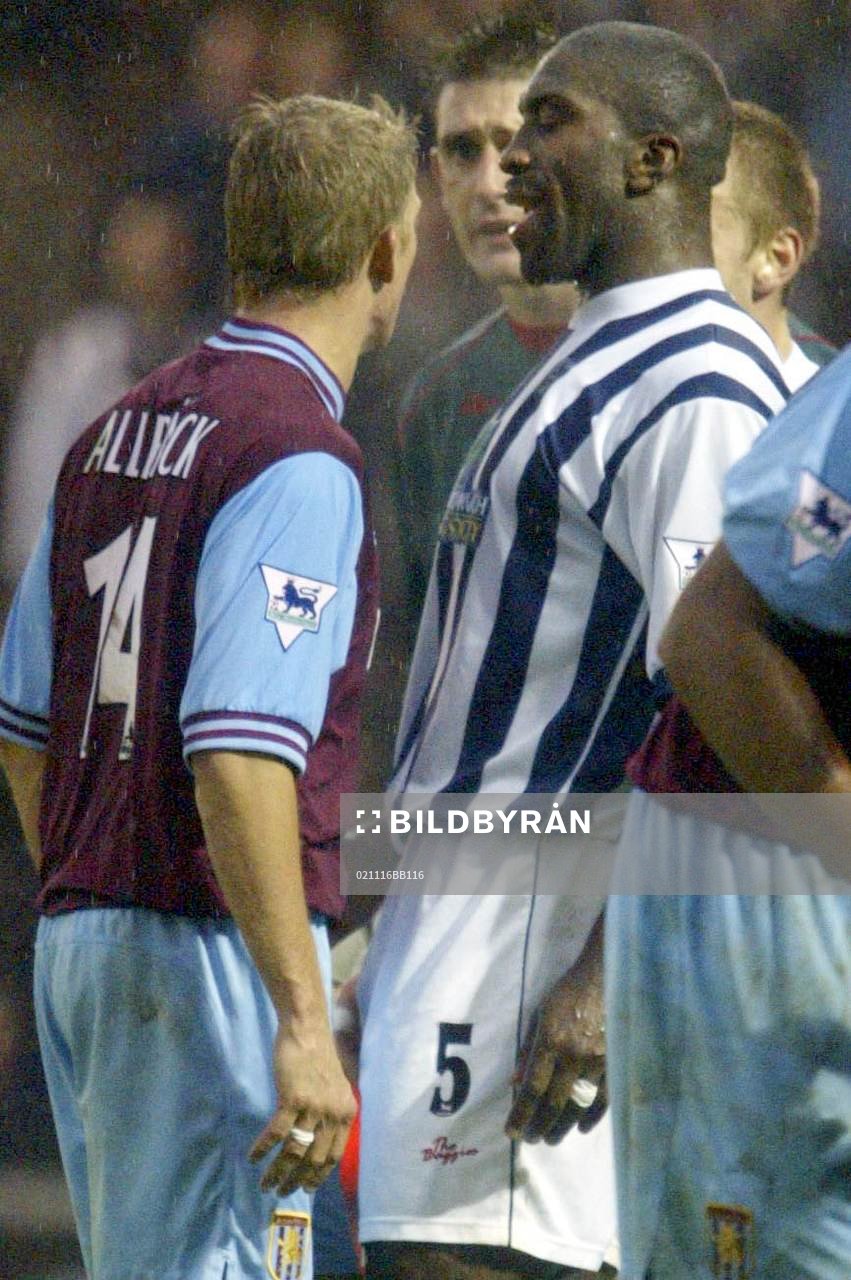  Darren Moore, West Bromwich och Marcus Allbäck, Aston Villa