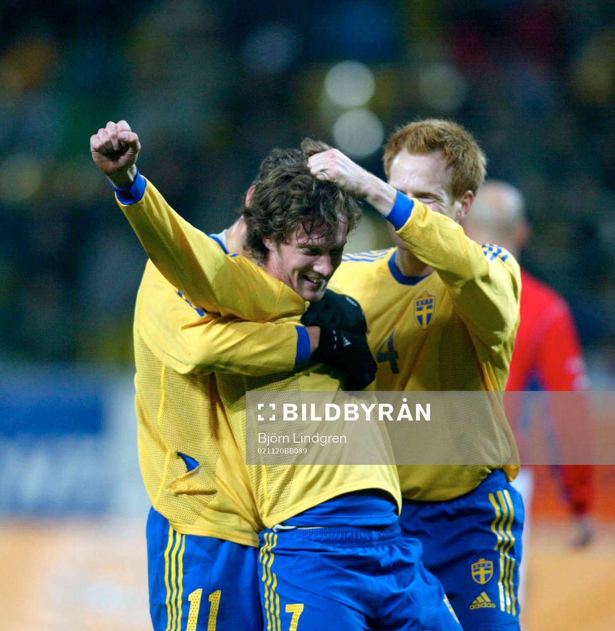 Debutanten Mikael Nilsson har kvitterat till 1 - 1