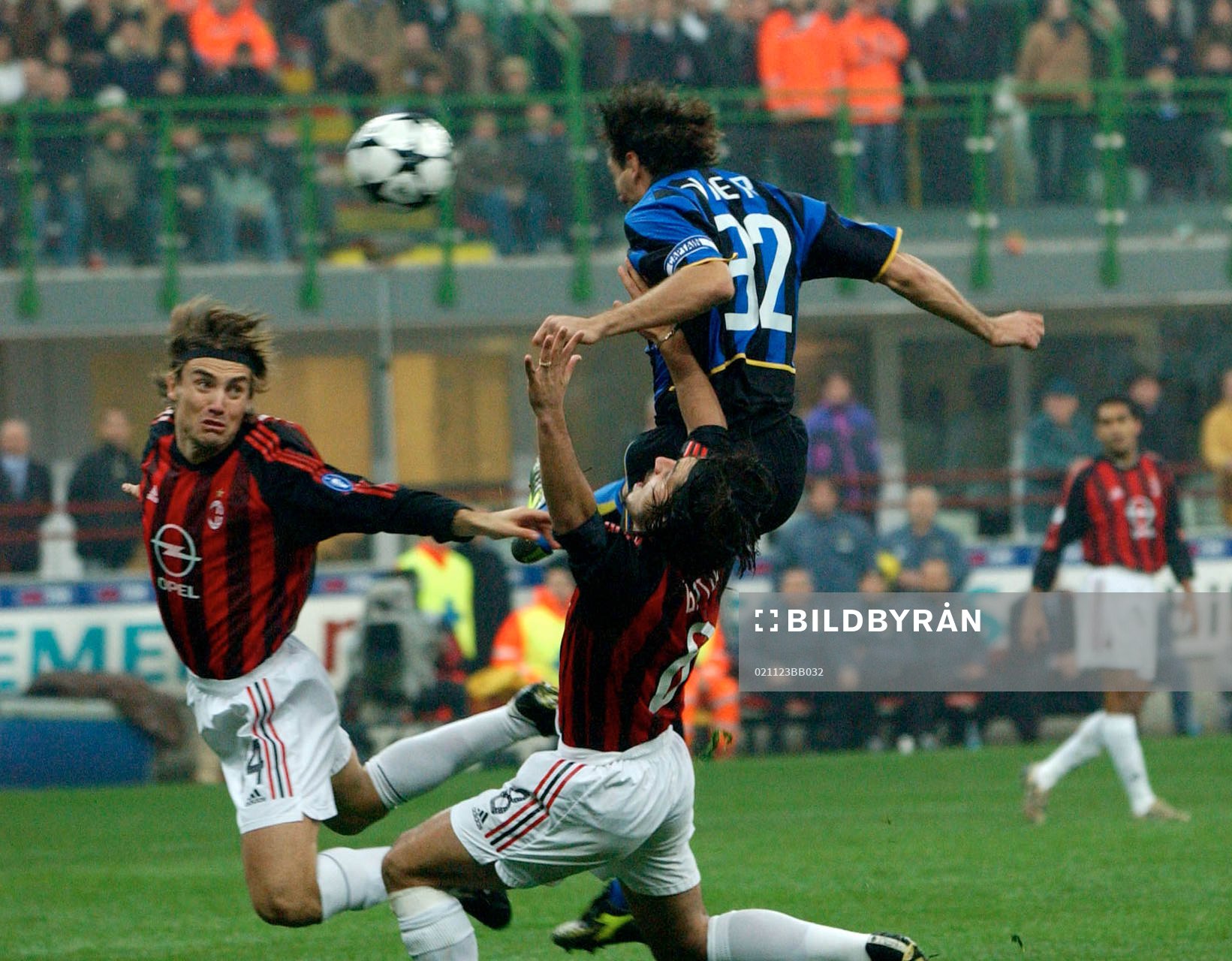  Vieri, Milan, Simic, Inter och Gatttuso, Milan.