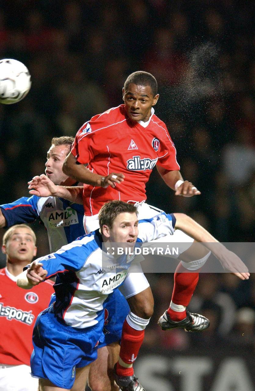 Shaun Barlett, Charlton och Nils-Eric Johansson i
