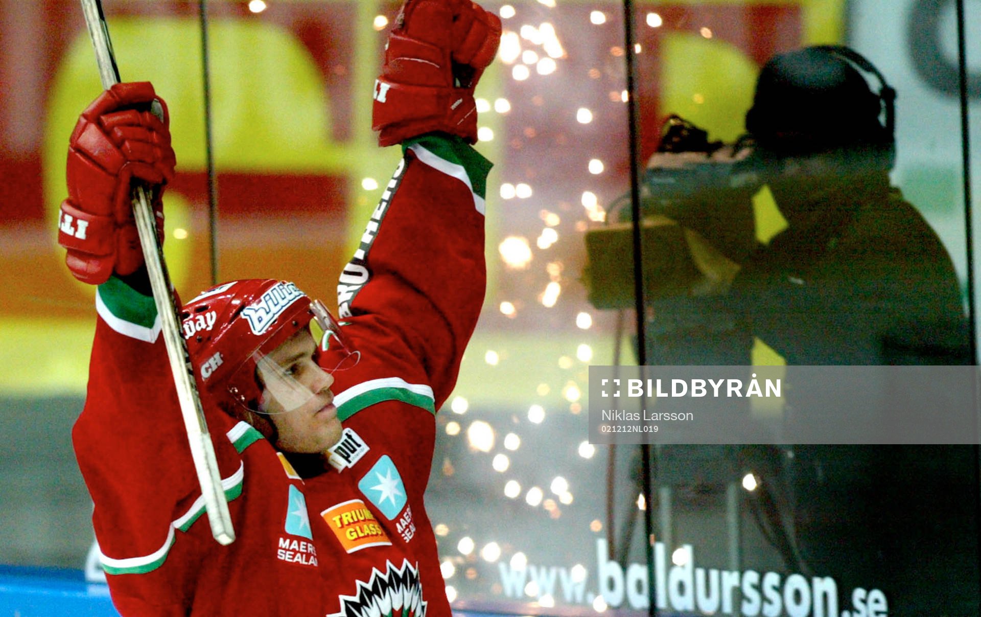 Magnus Kahnberg jublar