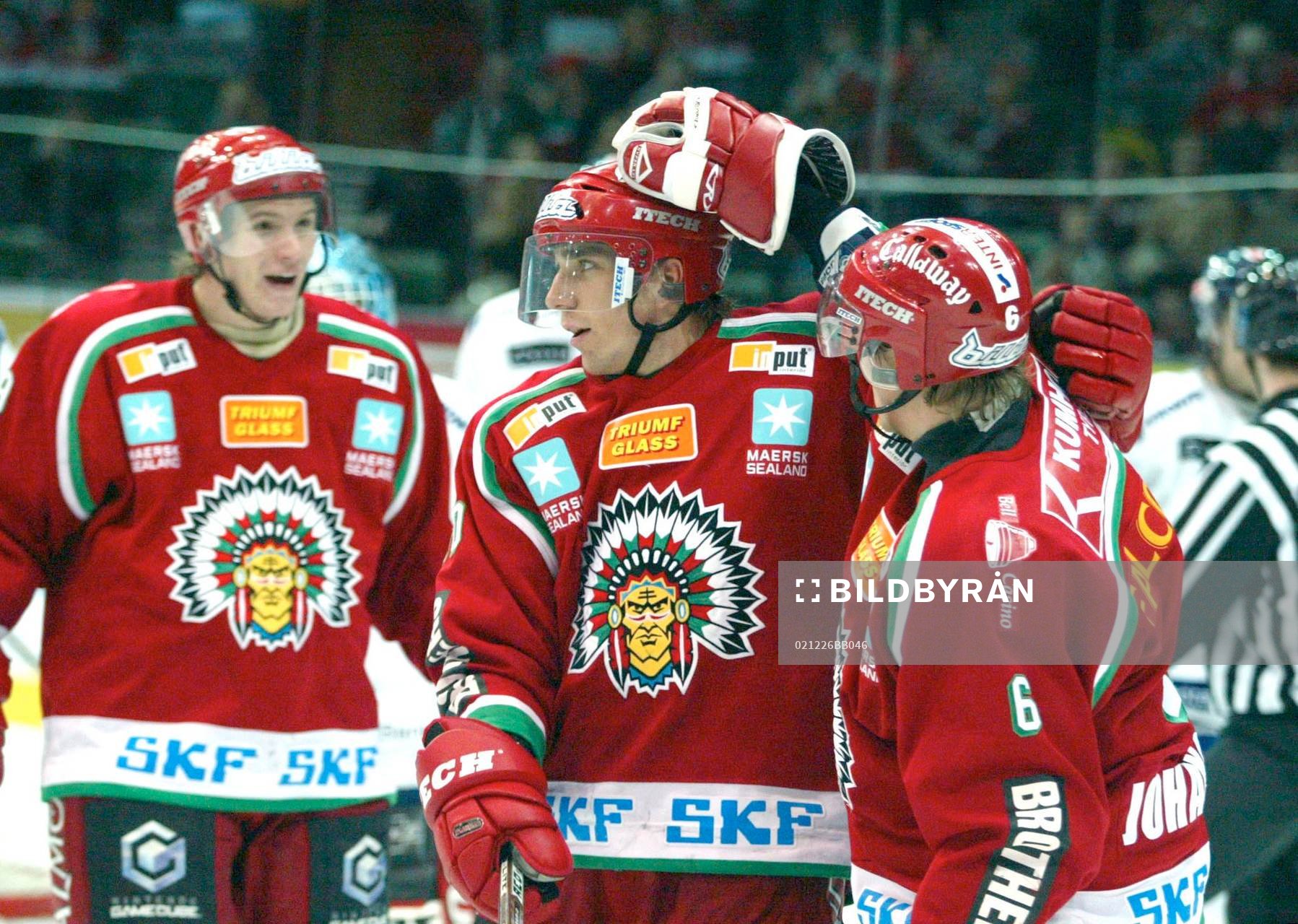 Magnus Kahnberg, Joel Lundqvist och målskytten Magnus