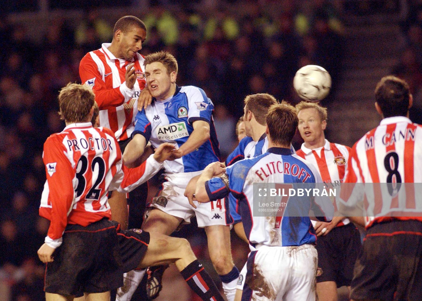  Phil Babb, Sunderland i nickduell med Nils-Eric Johansson, Blackburn