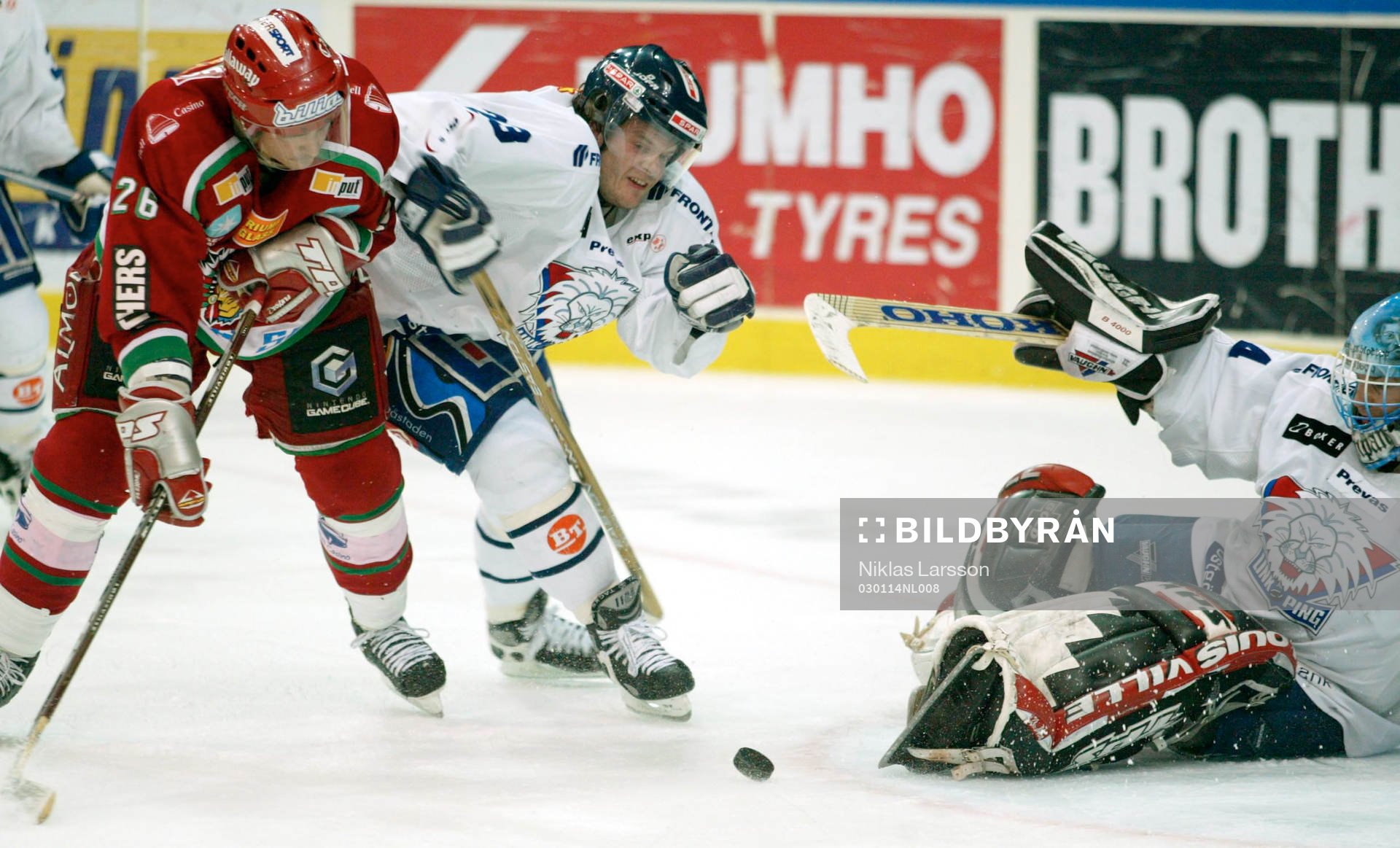 Peter Ström, Frölunda oroar framför Martin Knold och