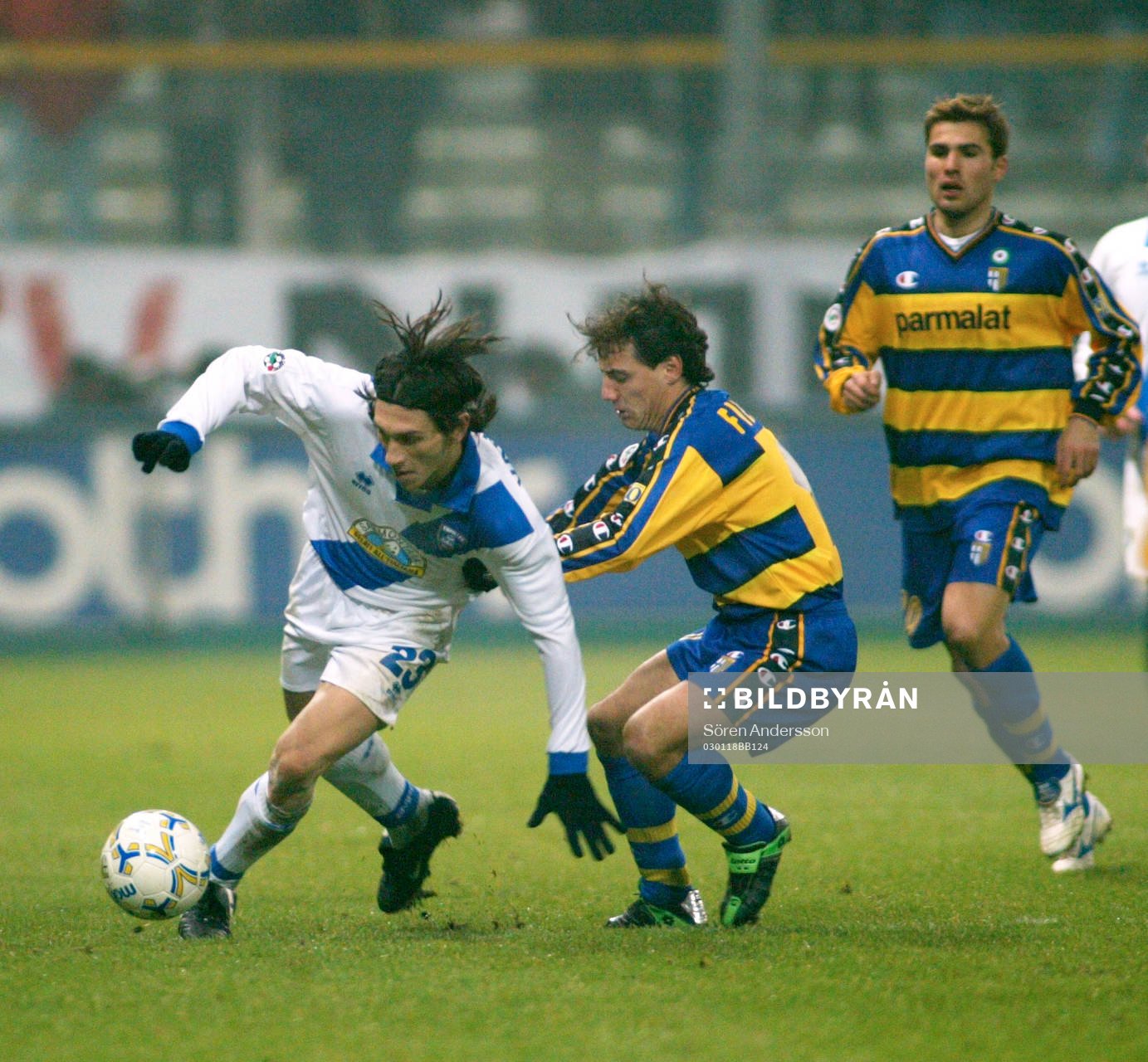  Ighli Vannucchi, Empoli och Emanuele Filippini och Adrian Mutu, Parma.