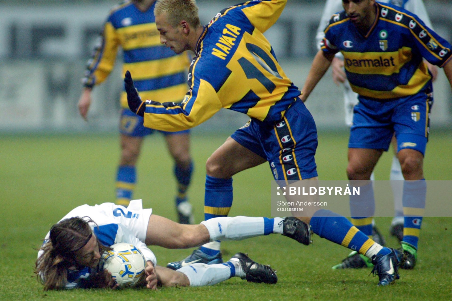  Andrea Cupi, Empoli och Hidetoshi Nakata, Parma.