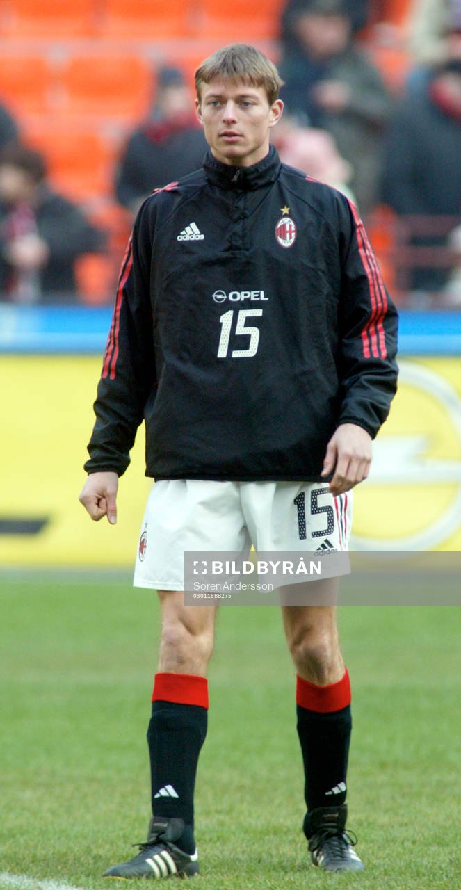 Jon Dahl Tomasson, Milan