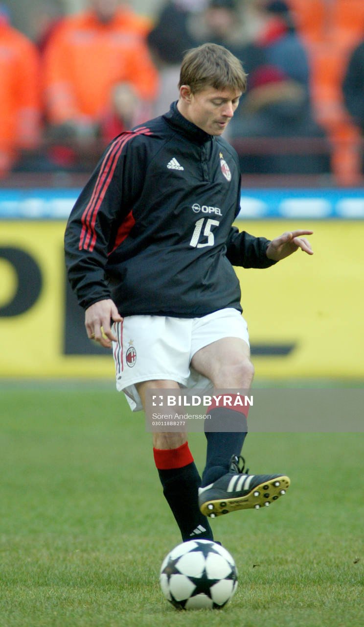 Jon Dahl Tomasson, Milan