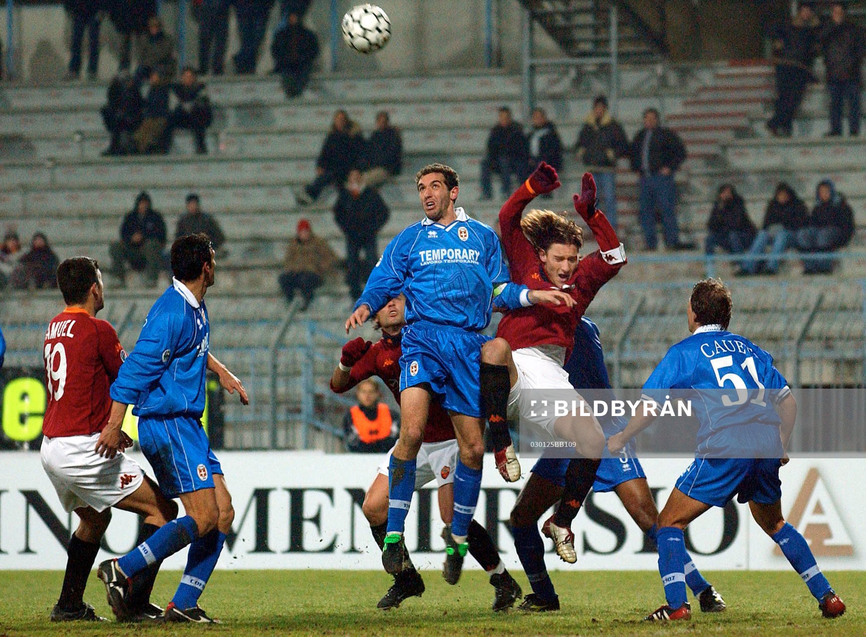 Stellini och Totti. Nickduell