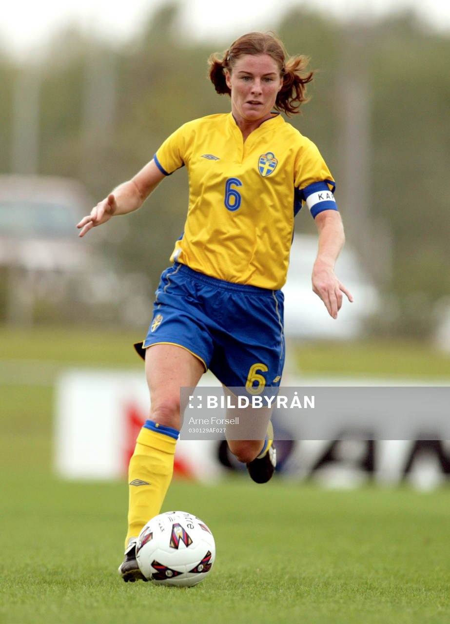 Malin Moström, Sverige