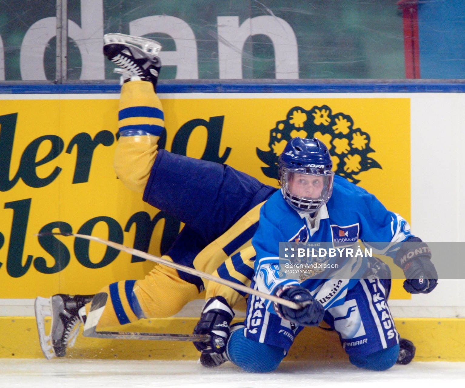 Anna Vikman, Sverige och Katja Riipi, Finland