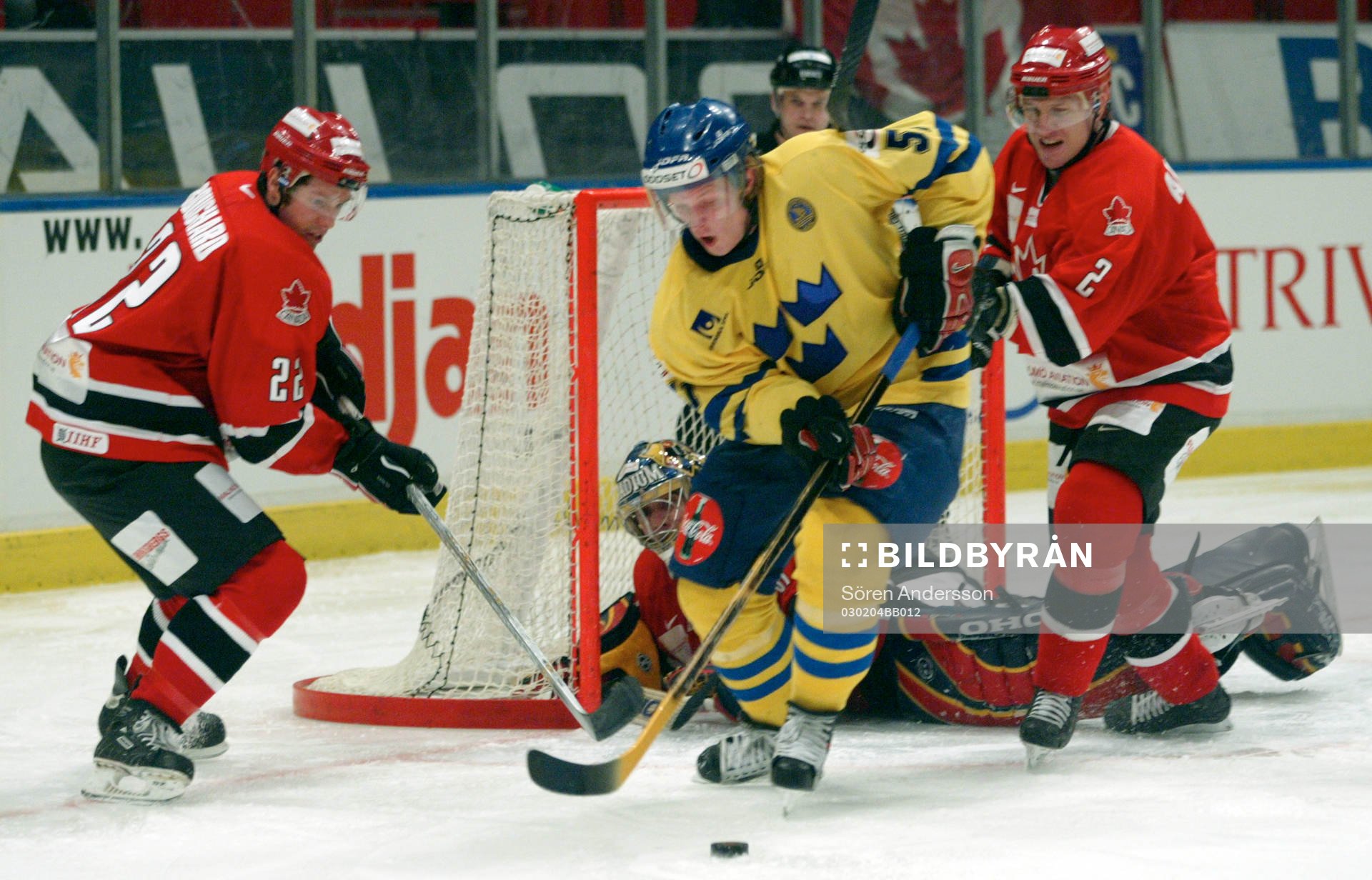 Mika Hannula, Sverige