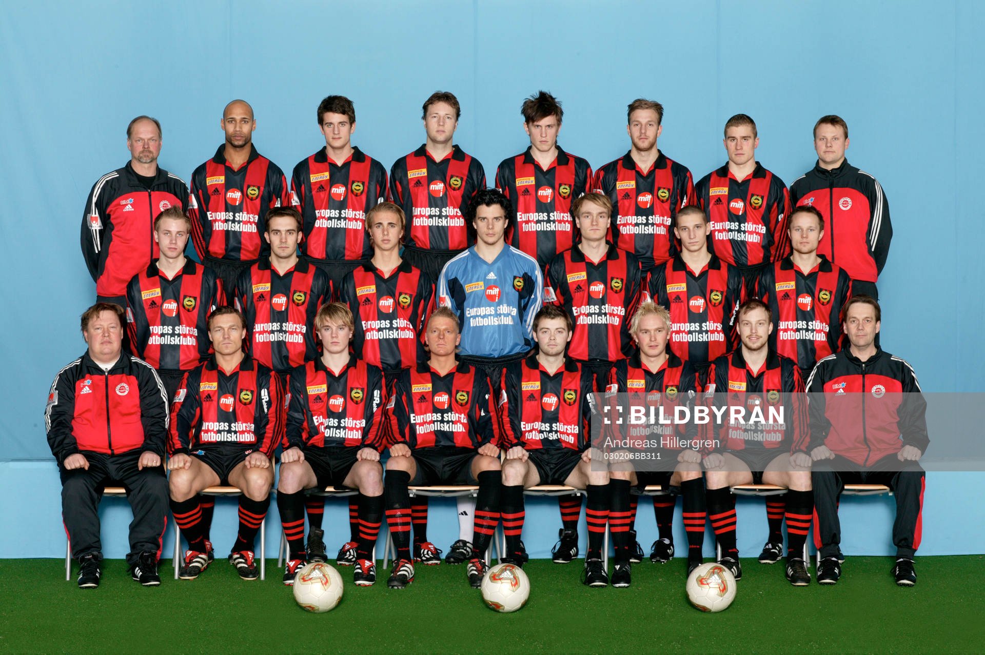 Bakre raden fr v; Göran Petttersson, målvaktstränare, Michael Allyn, Olof Guterstam, Andreas Bild, Pontus Segerström, Johnny Gustafsson, Christian Dreier, Robert Johansson, assisterande tränare. Mitten fr v, Kim Odelius, Mattias Lundström, Hannes Andersson, Niklas Westerberg, målvakt, Mathias Fritzdorf, Mikael Nordh, Nicklas Carlsson.