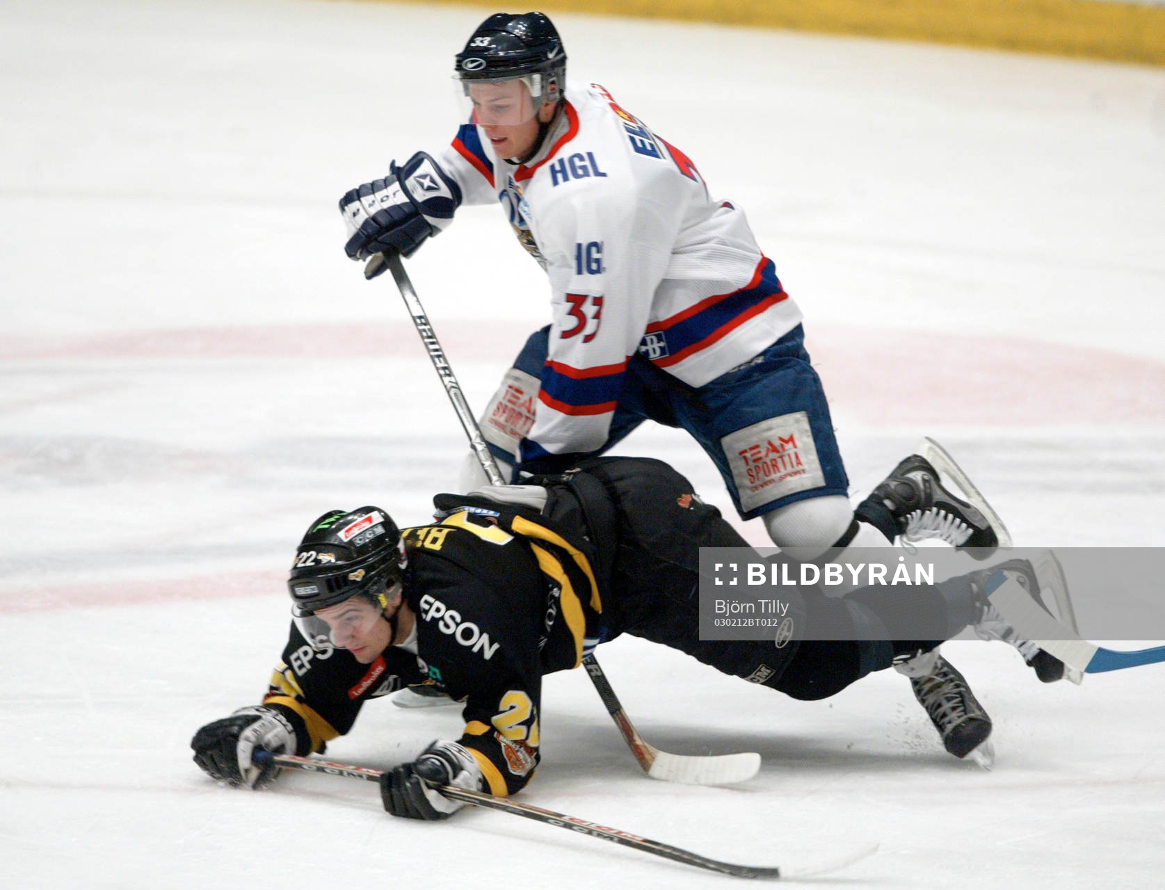 Mattias Beck, AIK och Peter Messa, Bofors