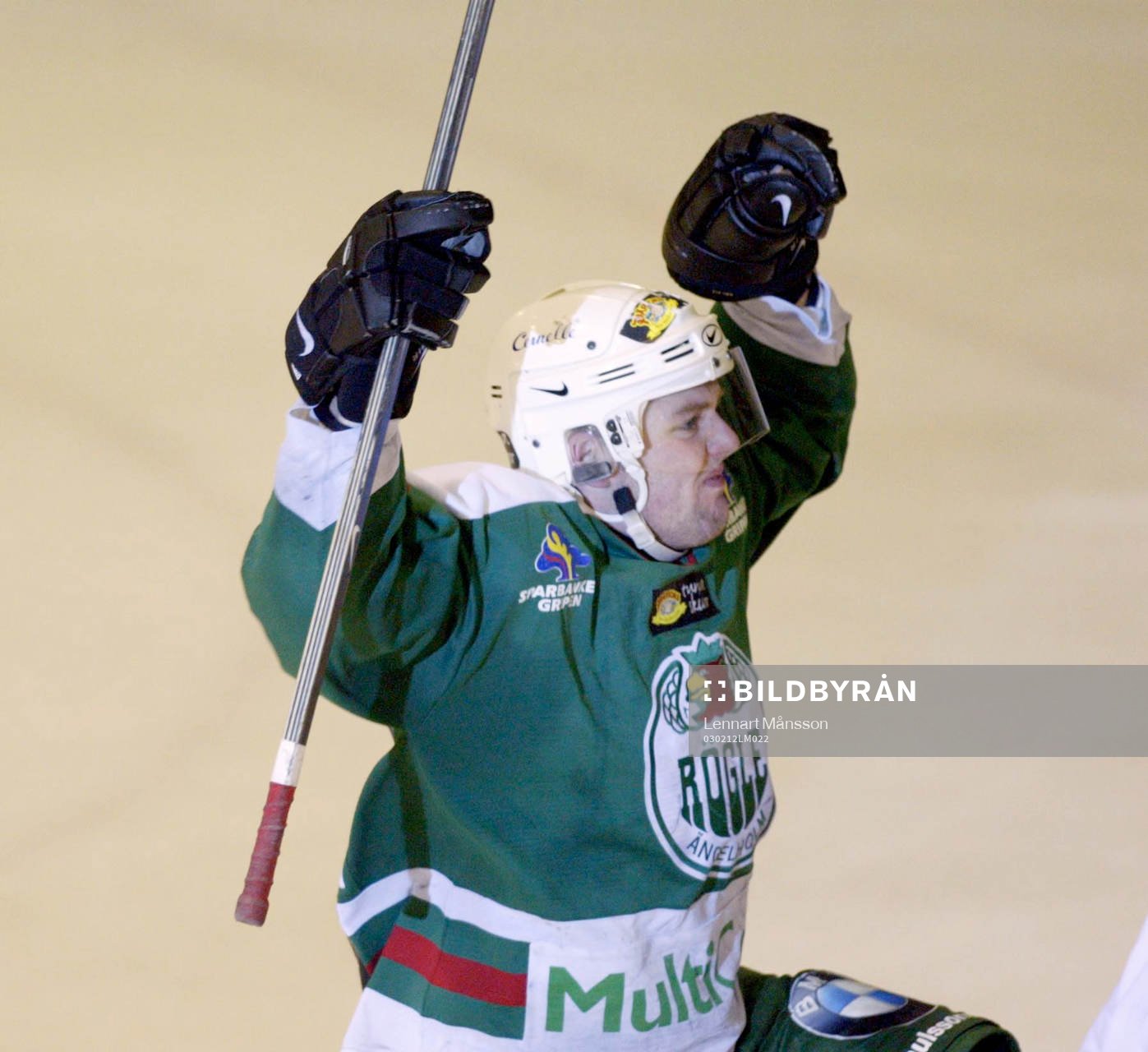 Matchen avgjordes här av Magnus Hermansson, Rögle, jubel