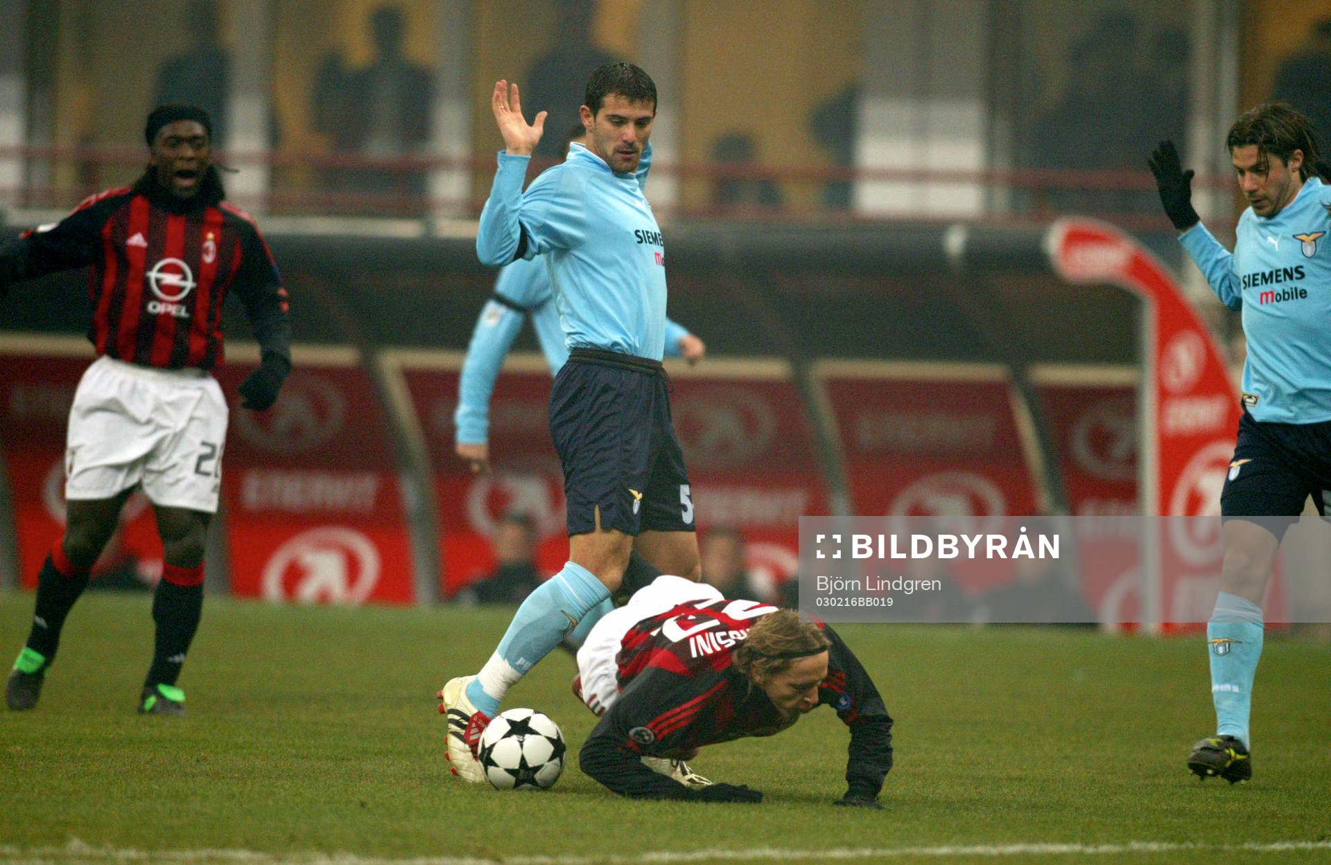 Dejan Stankovic, Lazio fäller Massimo Ambrosini, Milan
