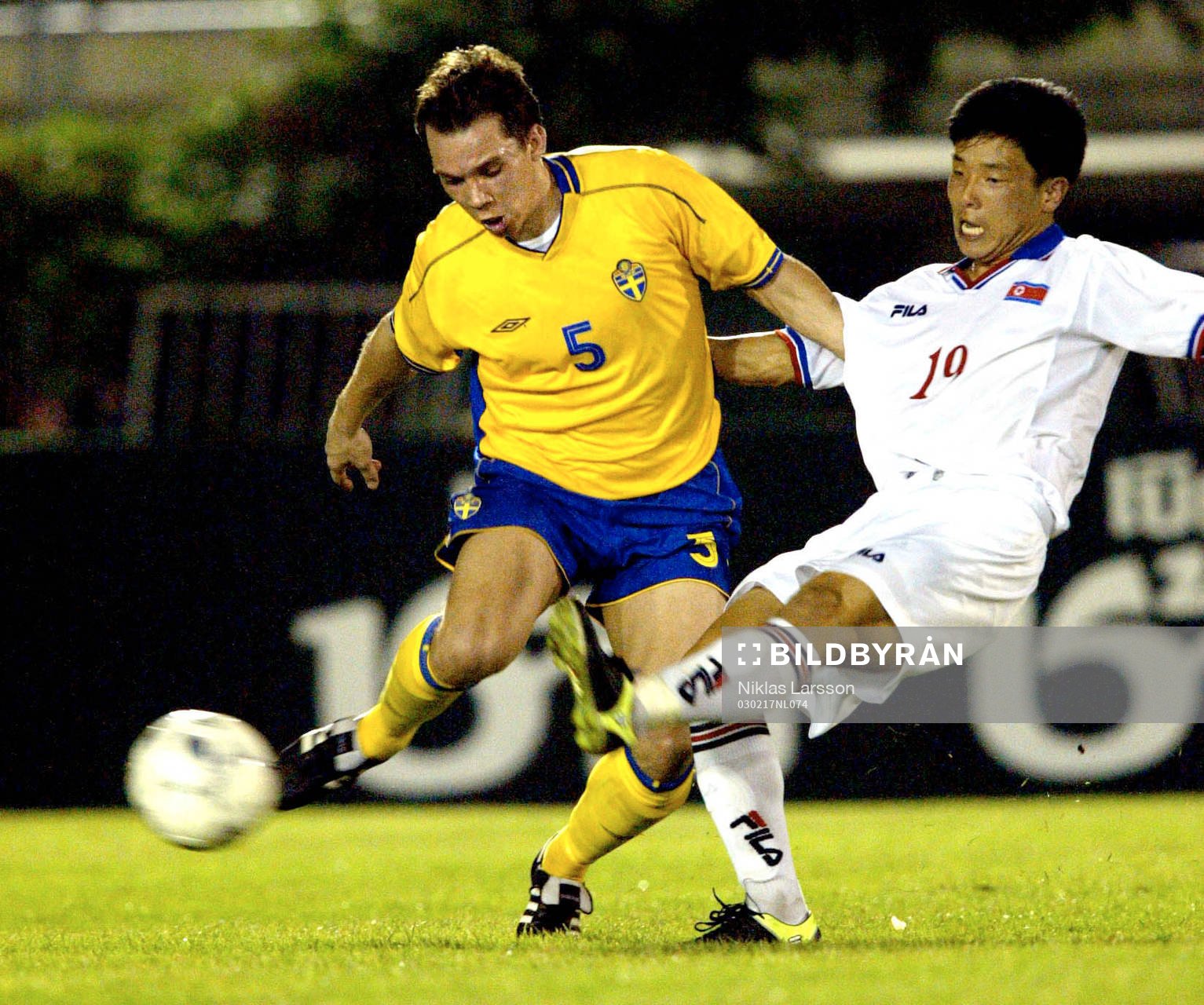 Fredric Lundqvist, Sverige och Hong Yong Jo, Nordkorea