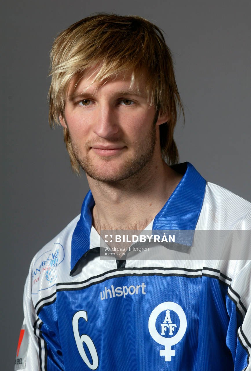  Peter Edenholm.
