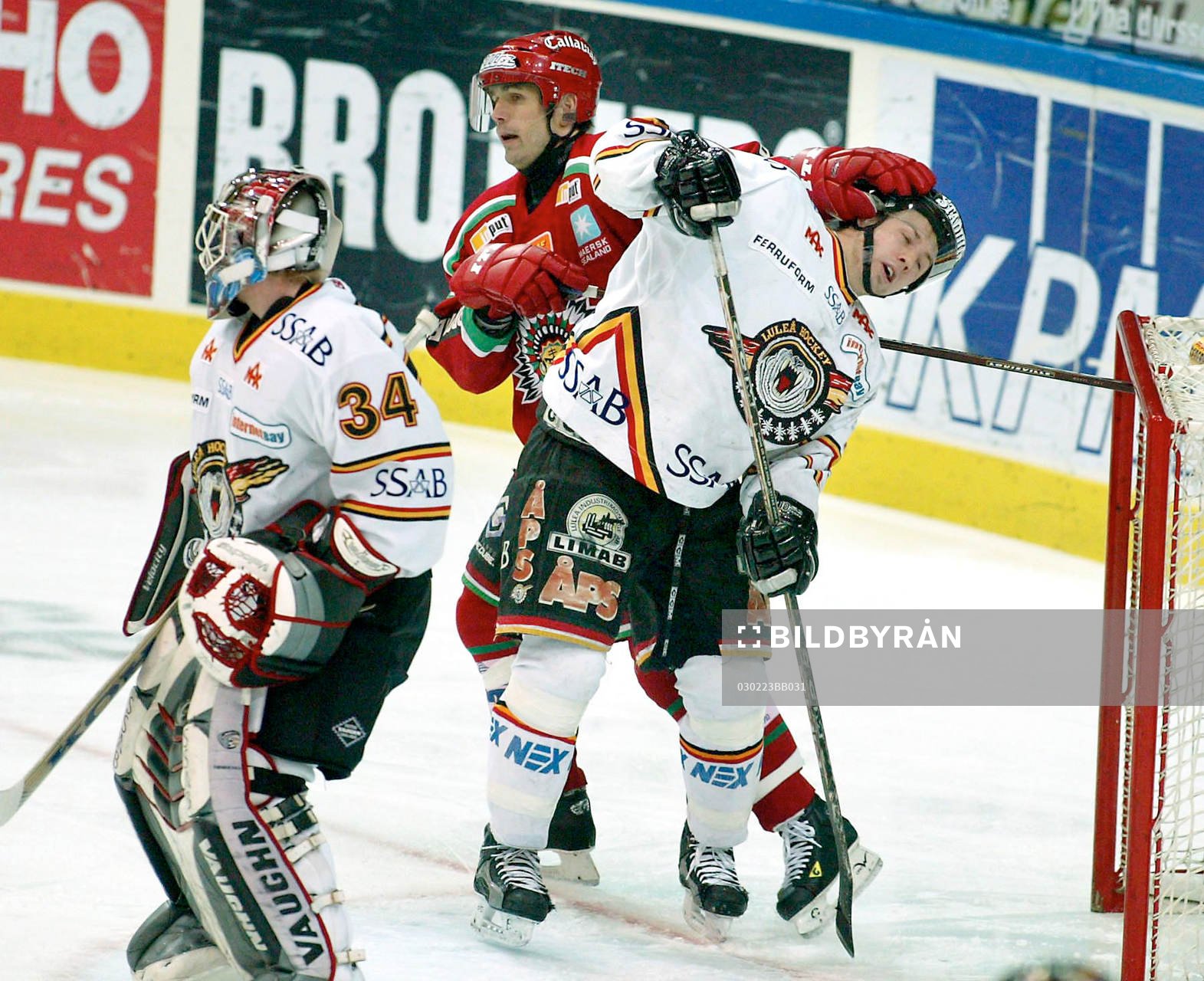 Patrik Carnbäck, Frölunda fightas i  Luleås målområde