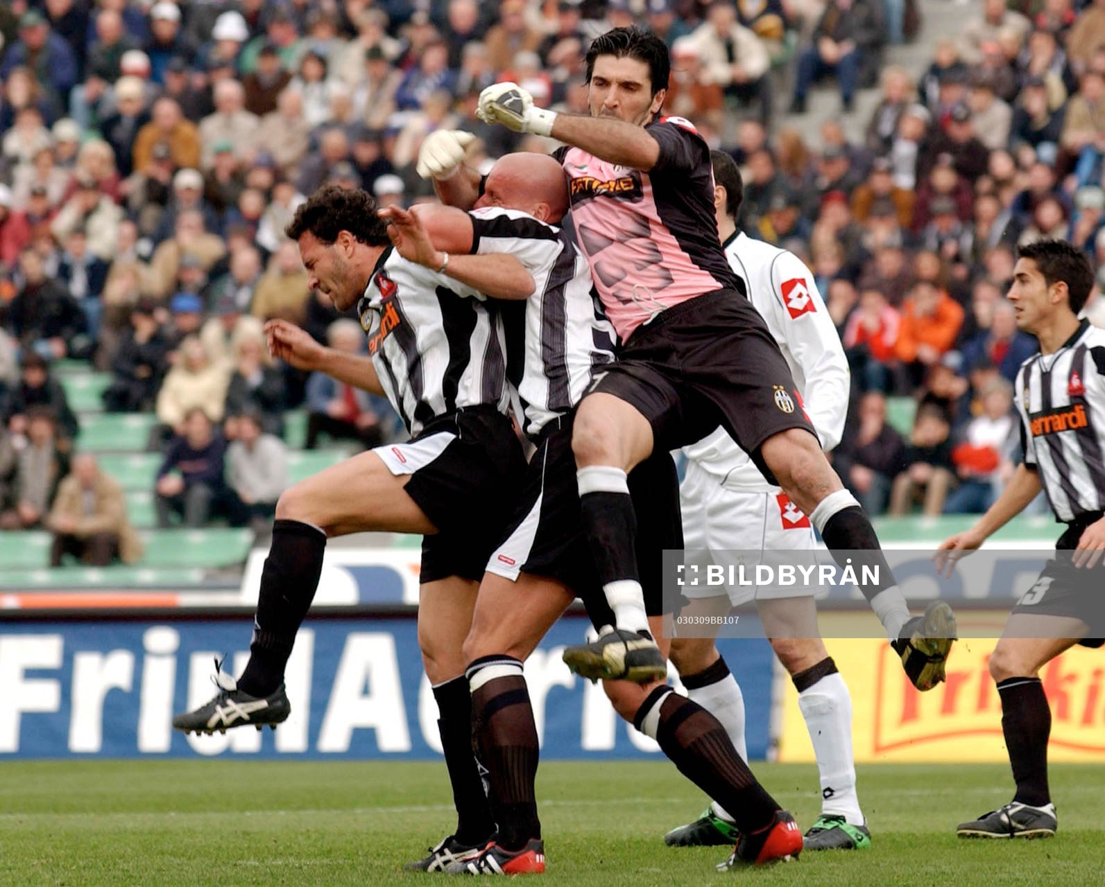 Buffon, målvakt, Juventus