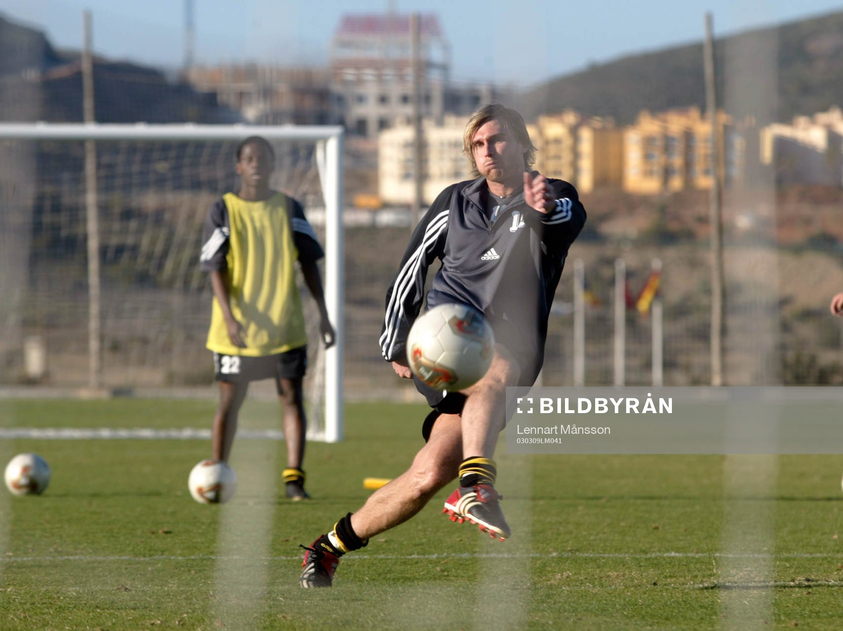 Andreas Andersson. Skott