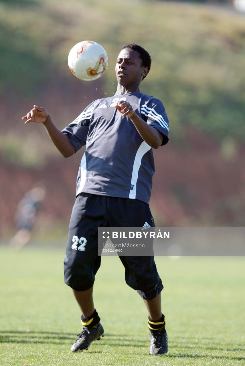 Martin Mutumba. Nedtagning