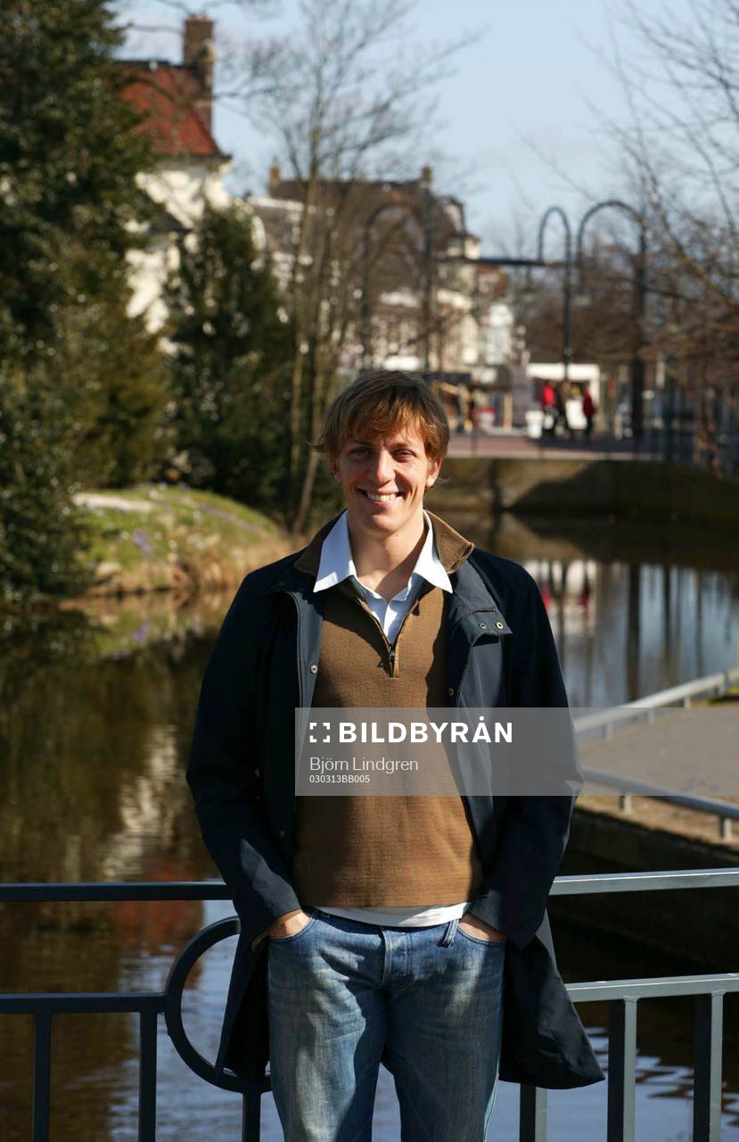 Erik Edman vid kanalen i Heerenveen