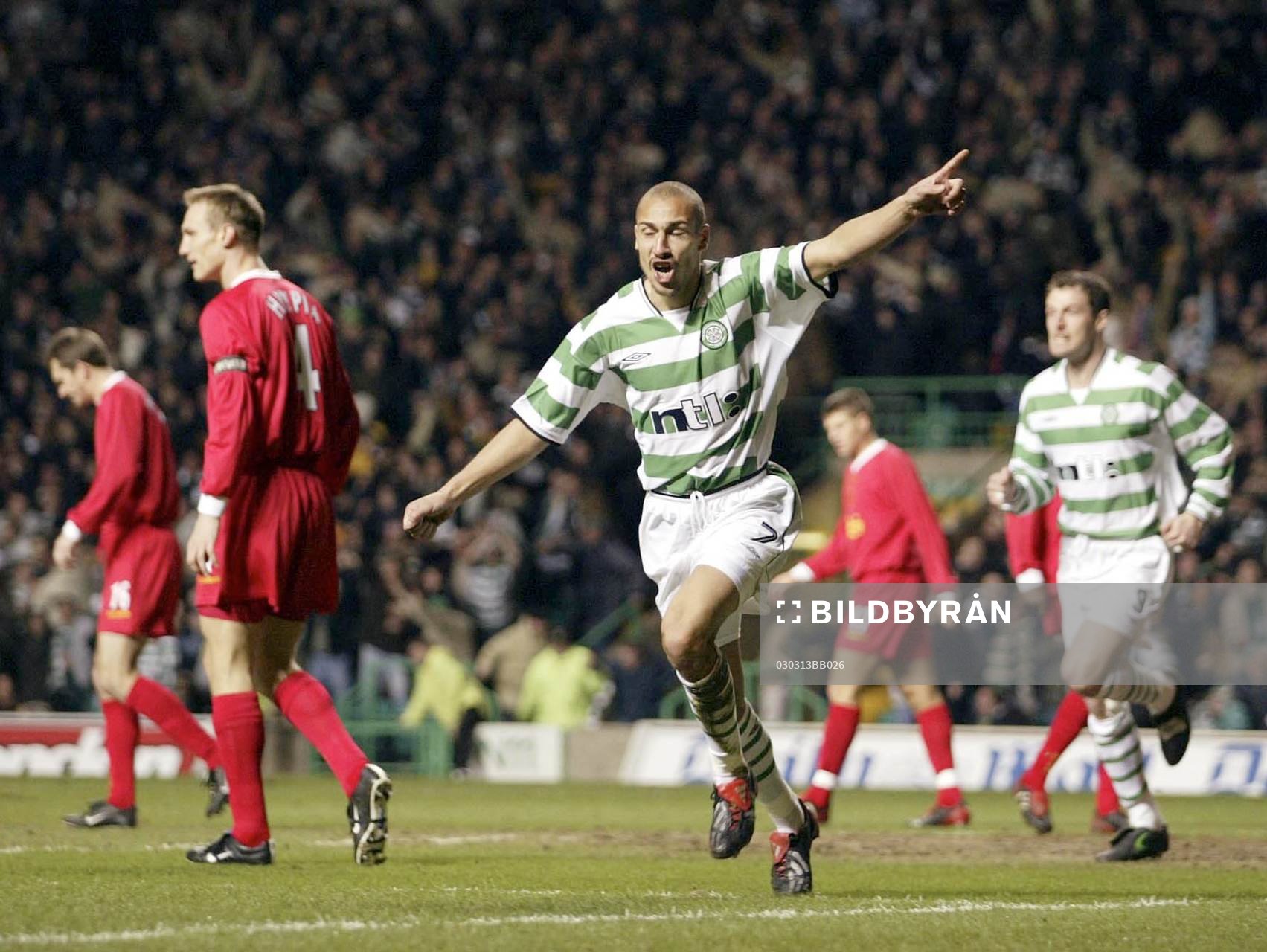 Henrik Larsson, Celtic, jublar