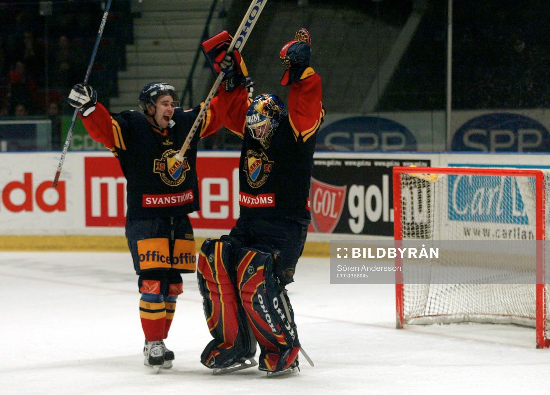 Nichlas Falk och Joaquin Gage, målvakt, Djurgården, jubel