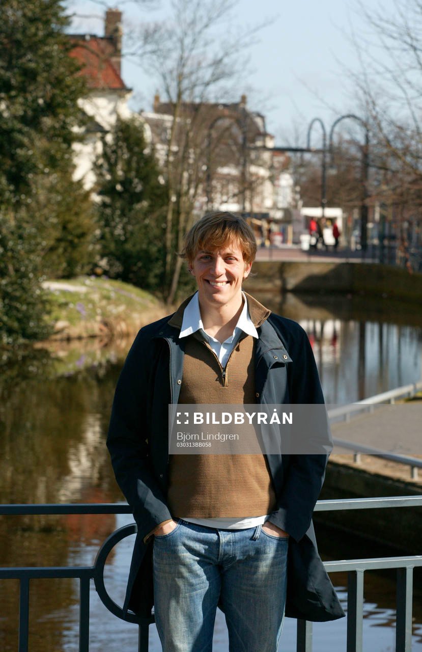 Erik Edman vid kanalen i Heerenveen