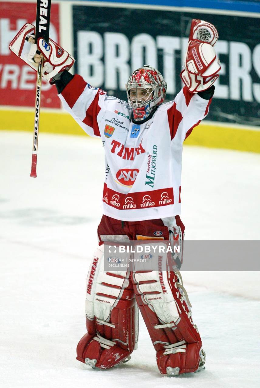 Kimmo Kapanen, målvakt,Timrå, jubel