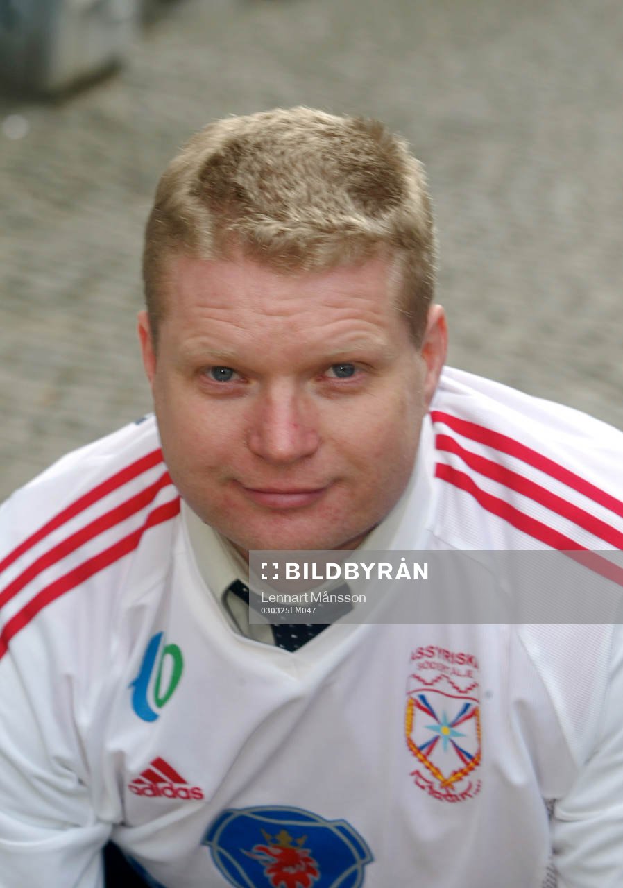 Tomas Turesson, tränare, Assyriska