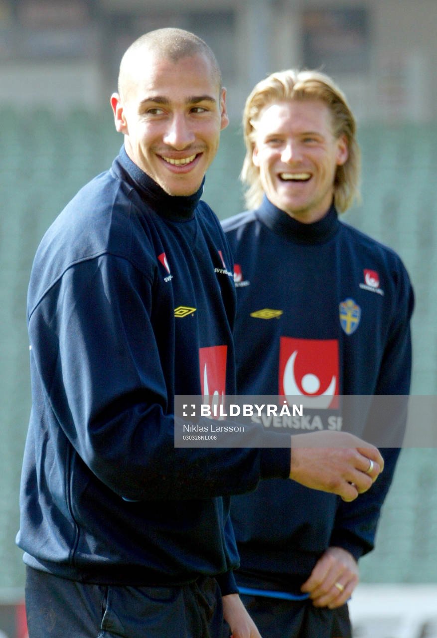 Henrik Larsson och Johan Mjällby, Sverige