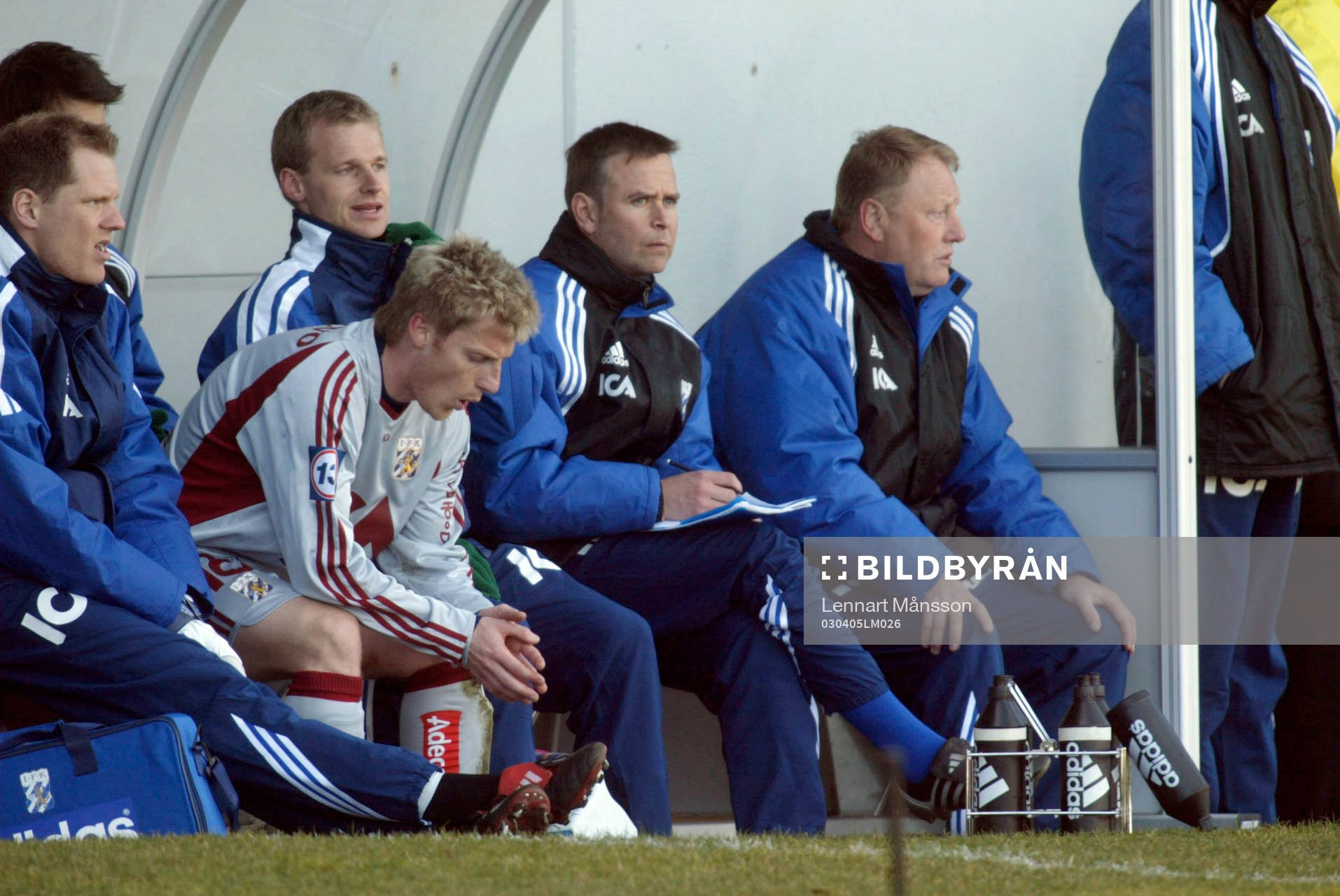 Tomas Rosenqvist har tvingats byta, en chansning som inte