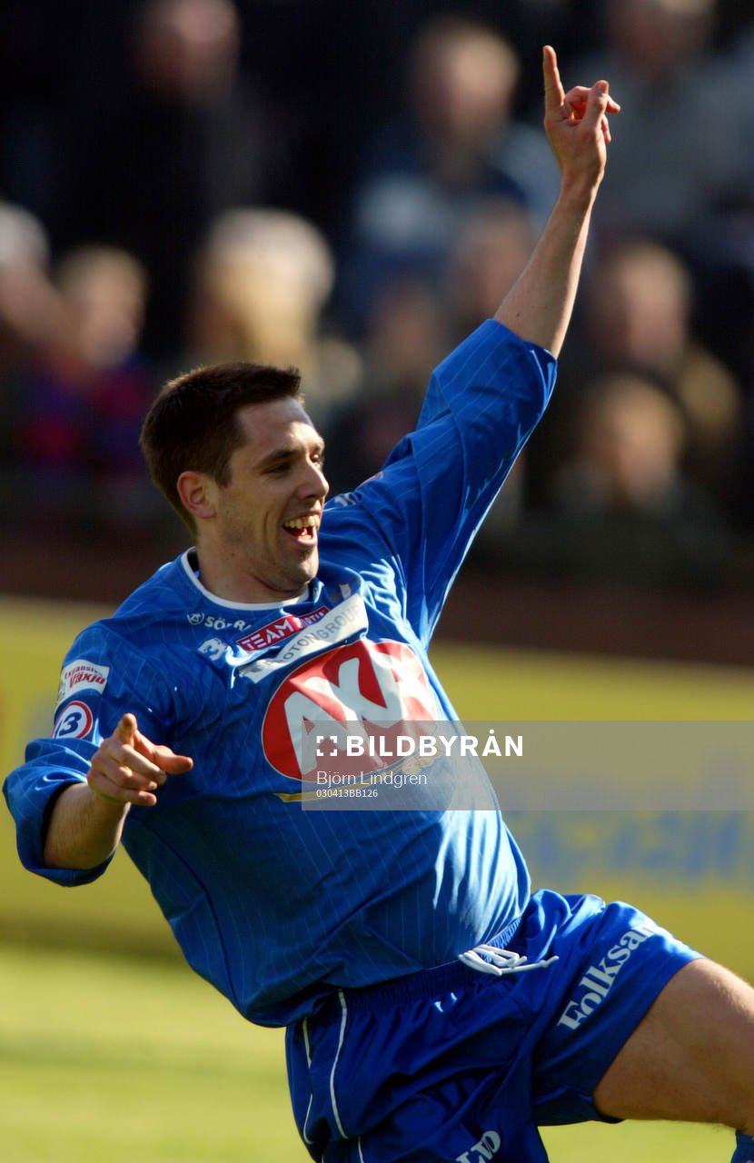 Mikael Thomasson, Öster jubel