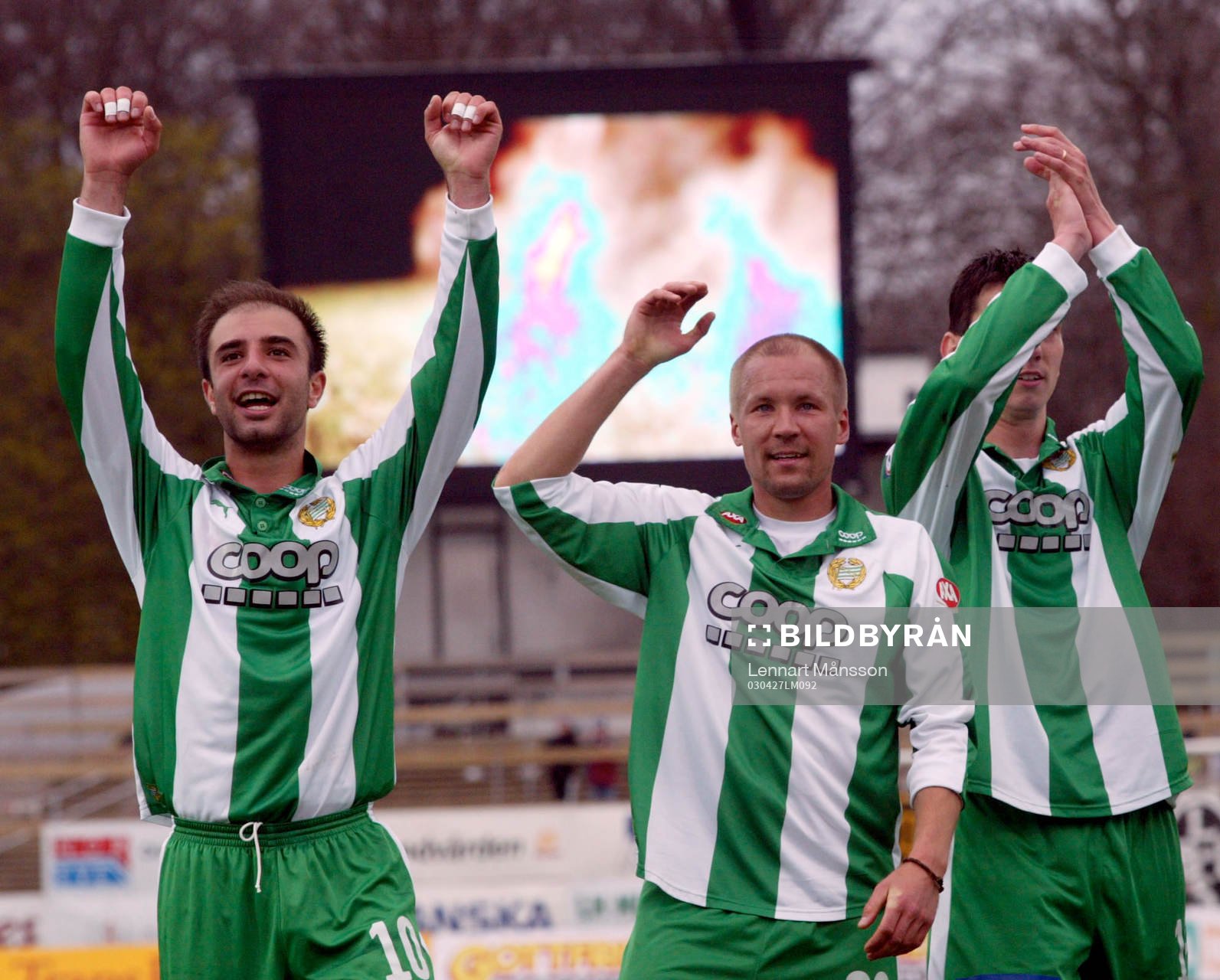  Kennedy Bakircioglü, Antti Pohja och Johan Andersson, Hammarby jublar, jubel.