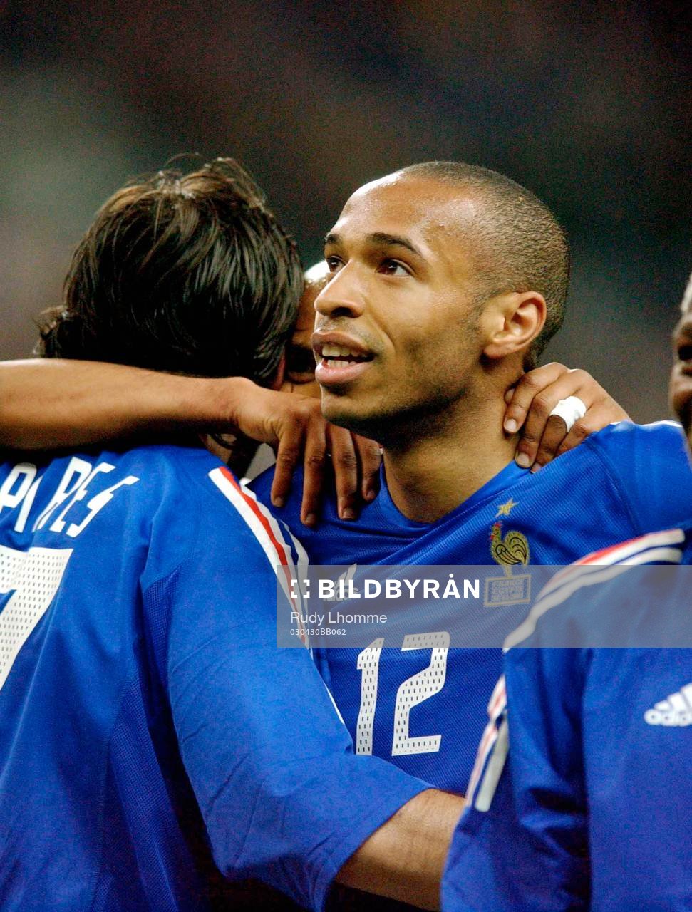  Thierry Henry, Frankrike jublar efter mål