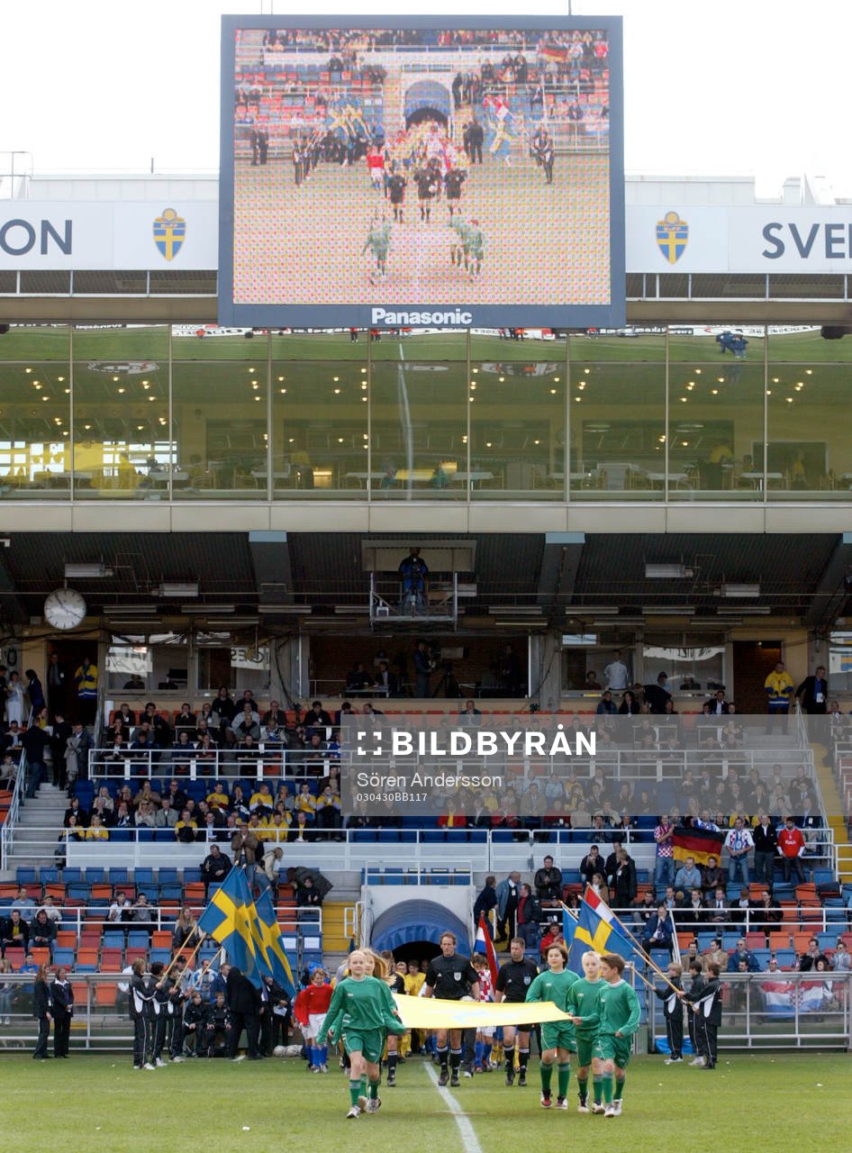Inmarsch, Råsunda