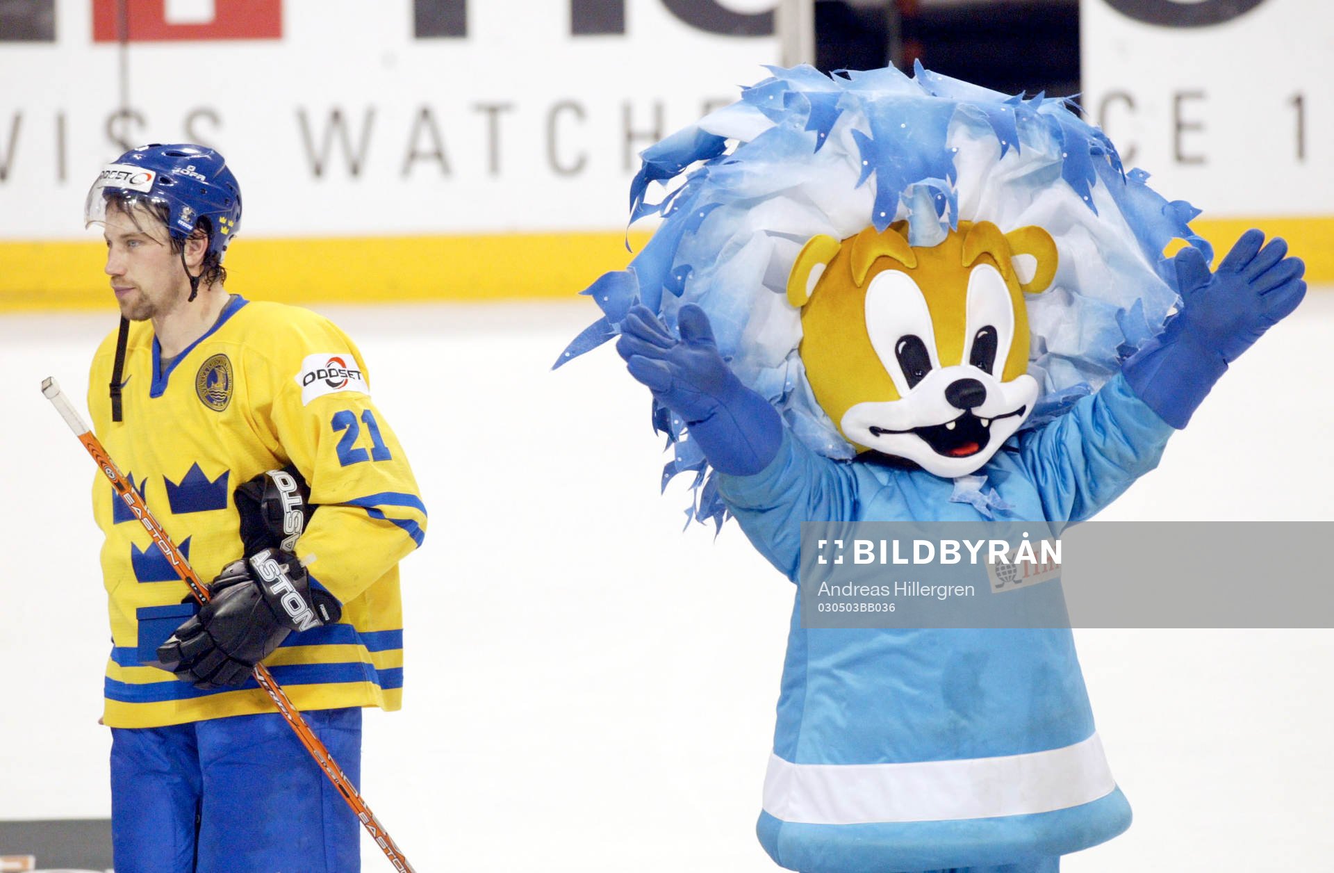 Peter Forsberg, Sverige och FinkY (Maskot)