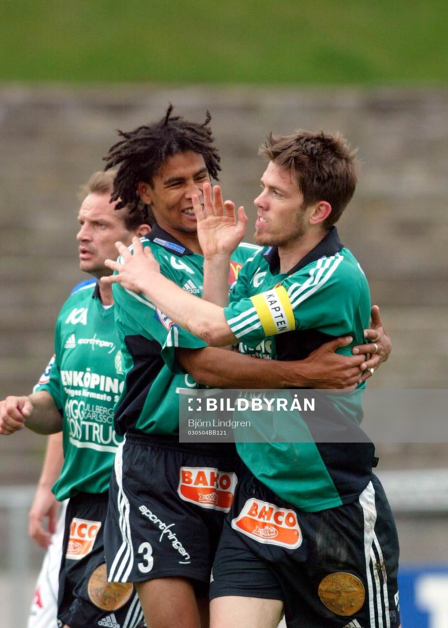 Marco da Silva och Fredrik Ulmstedt jubel, 1-1
