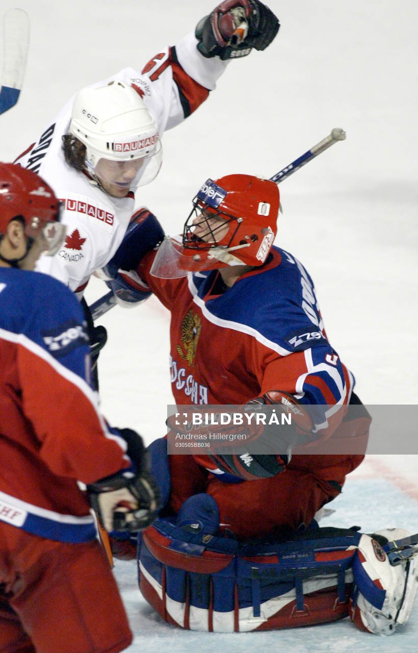 Egor Podomatski, Ryssland och Shane Doan, Kanada