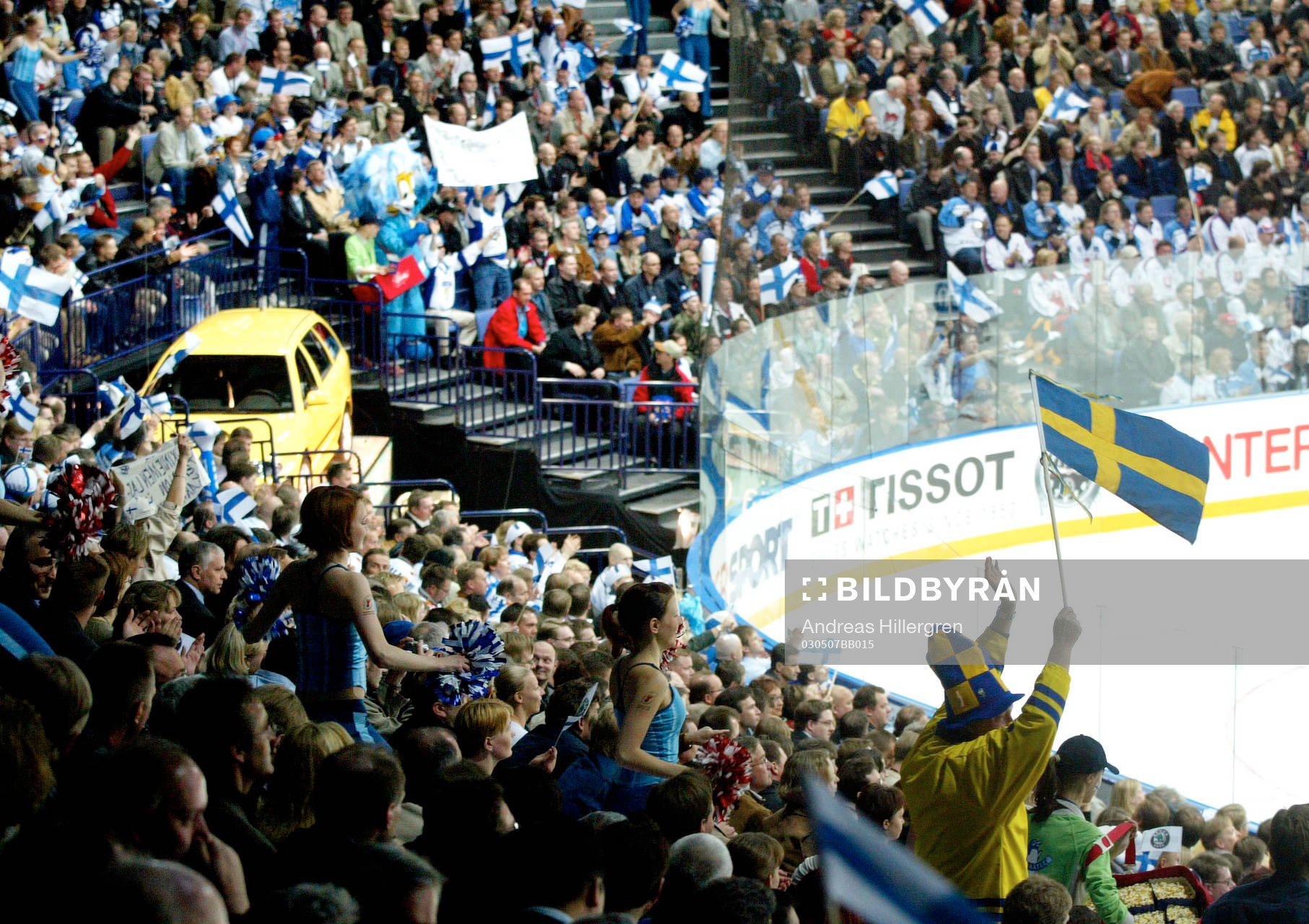 kvartsfinal, Det var lite färre svenska flaggor.., men de