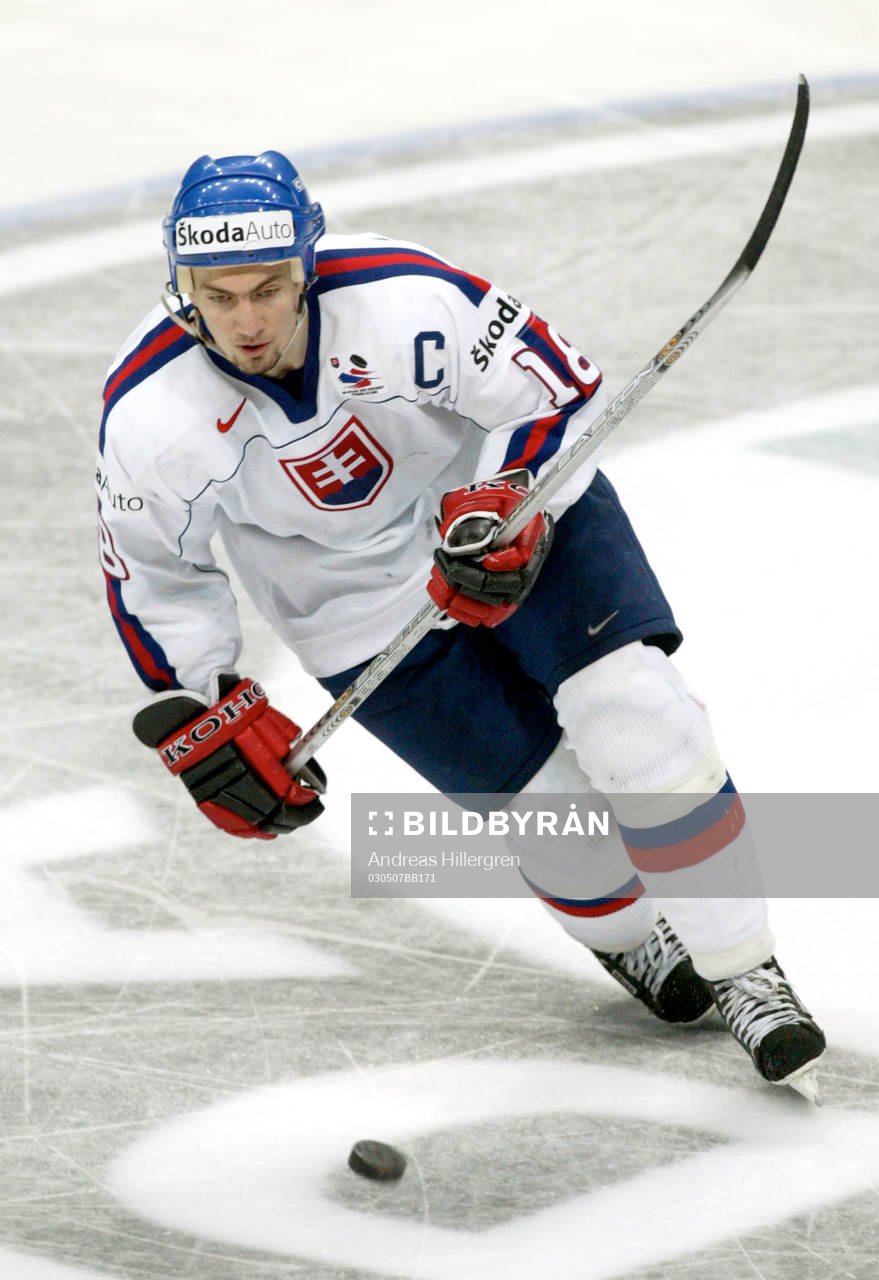 Miroslav Satan, tvåmålsskytt, Slovakien